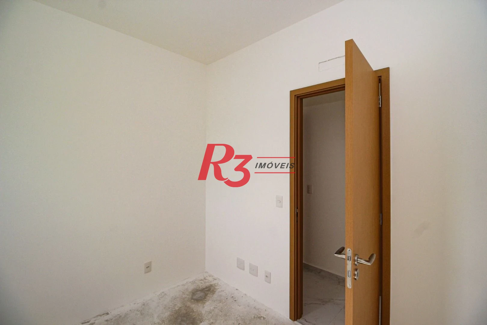 Apartamento com 3 dormitórios à venda, 99 m² por R$ 1.600.000,00 - Gonzaga - Santos/SP