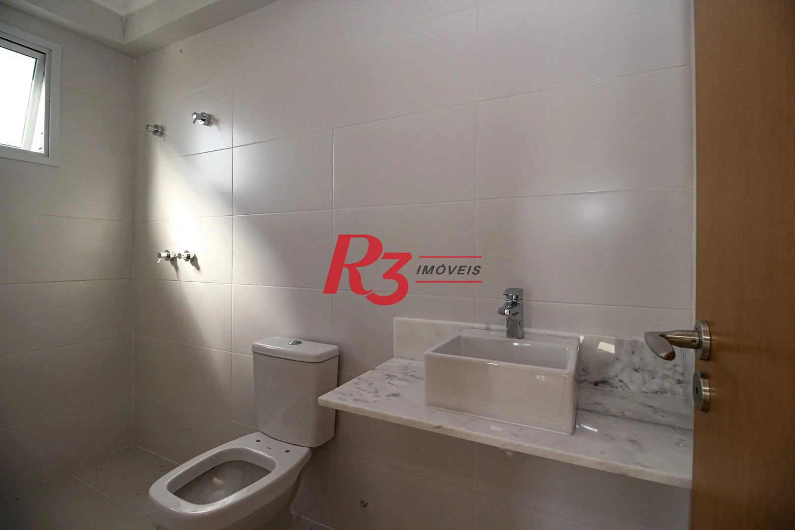 Apartamento com 3 dormitórios à venda, 99 m² por R$ 1.600.000,00 - Gonzaga - Santos/SP