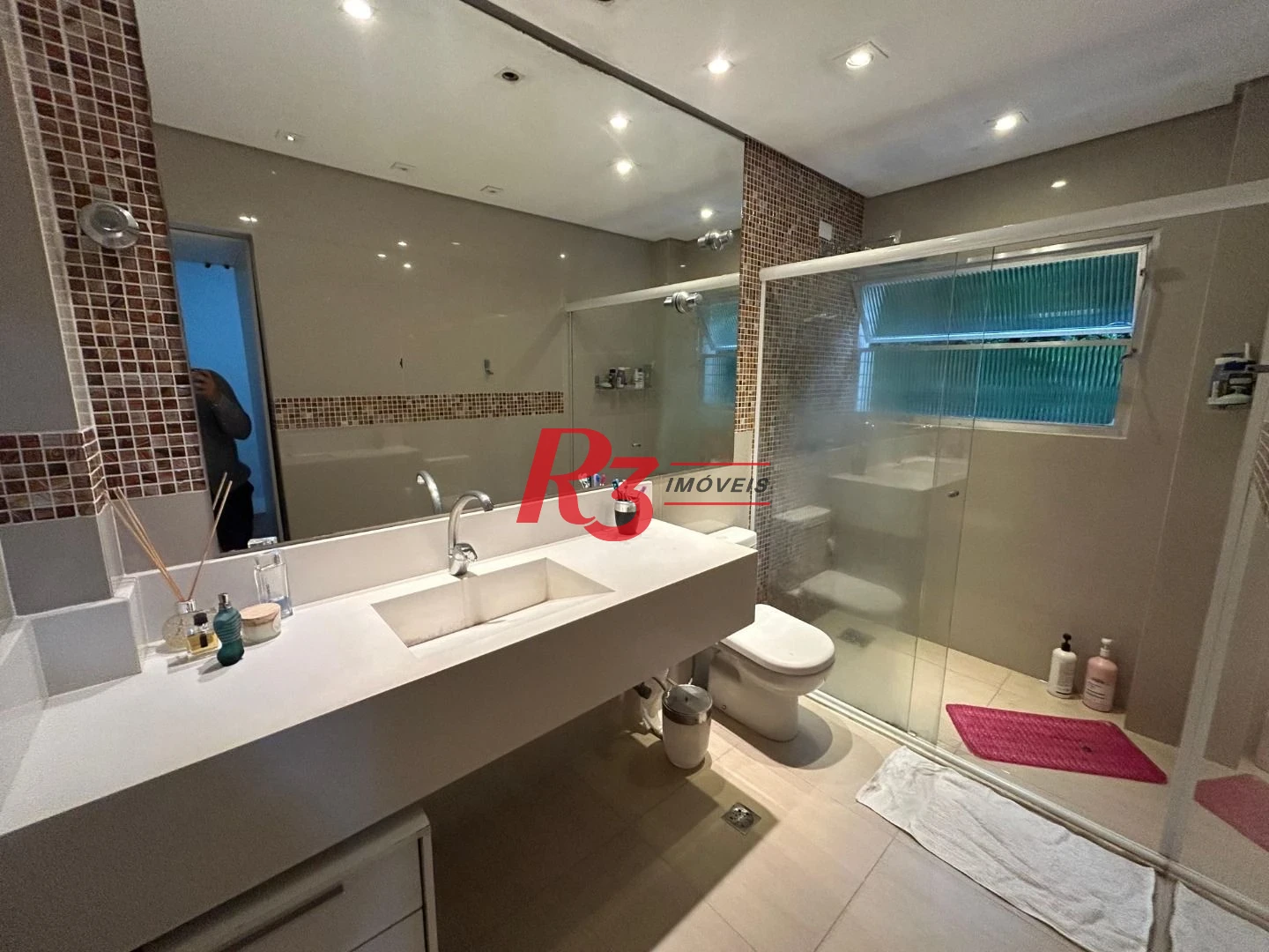 Apartamento com 3 dormitórios à venda, 173 m² por R$ 1.350.000,00 - Ilha Porchat - São Vicente/SP
