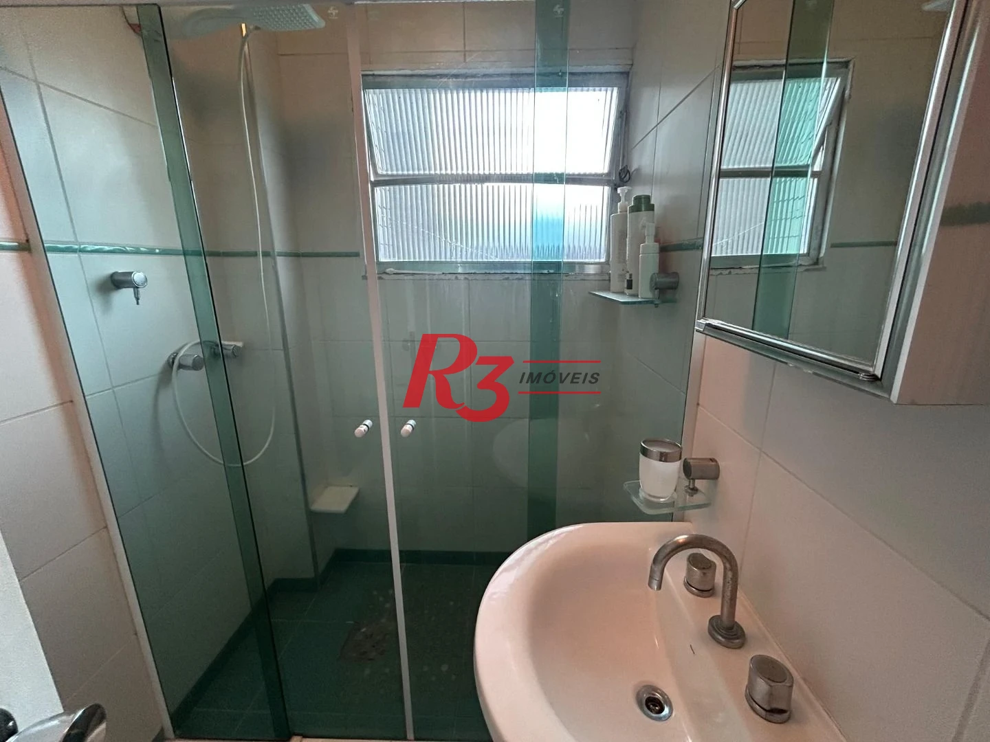 Apartamento com 3 dormitórios à venda, 173 m² por R$ 1.350.000,00 - Ilha Porchat - São Vicente/SP