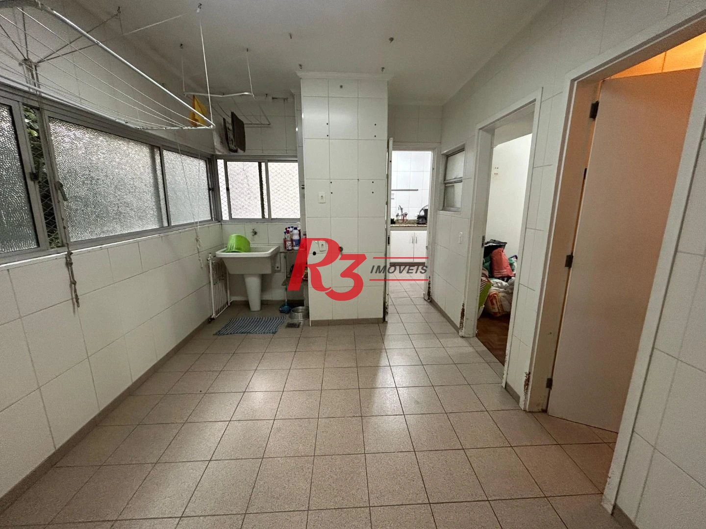 Apartamento com 3 dormitórios à venda, 173 m² por R$ 1.350.000,00 - Ilha Porchat - São Vicente/SP