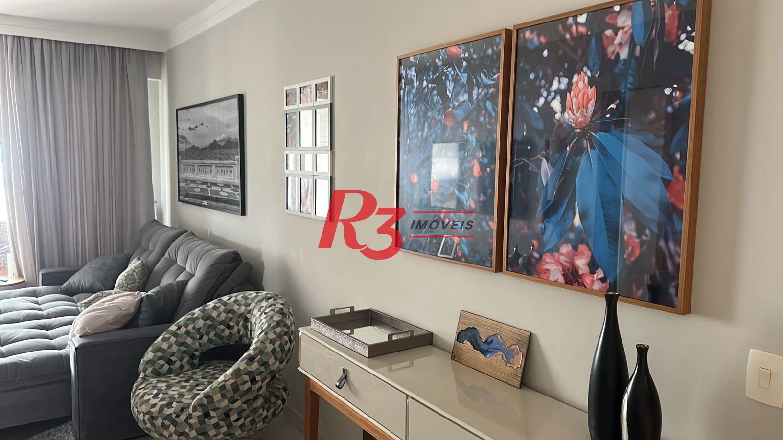 Apartamento com 2 suites à venda, 84 m² por R$ 1.300.000 - Gonzaga - Santos/SP