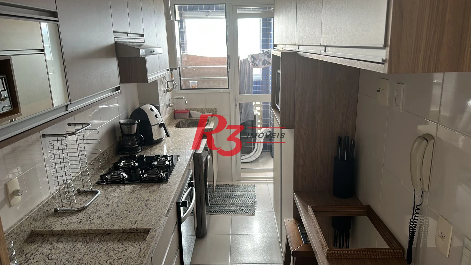 Apartamento com 2 suites à venda, 84 m² por R$ 1.300.000 - Gonzaga - Santos/SP
