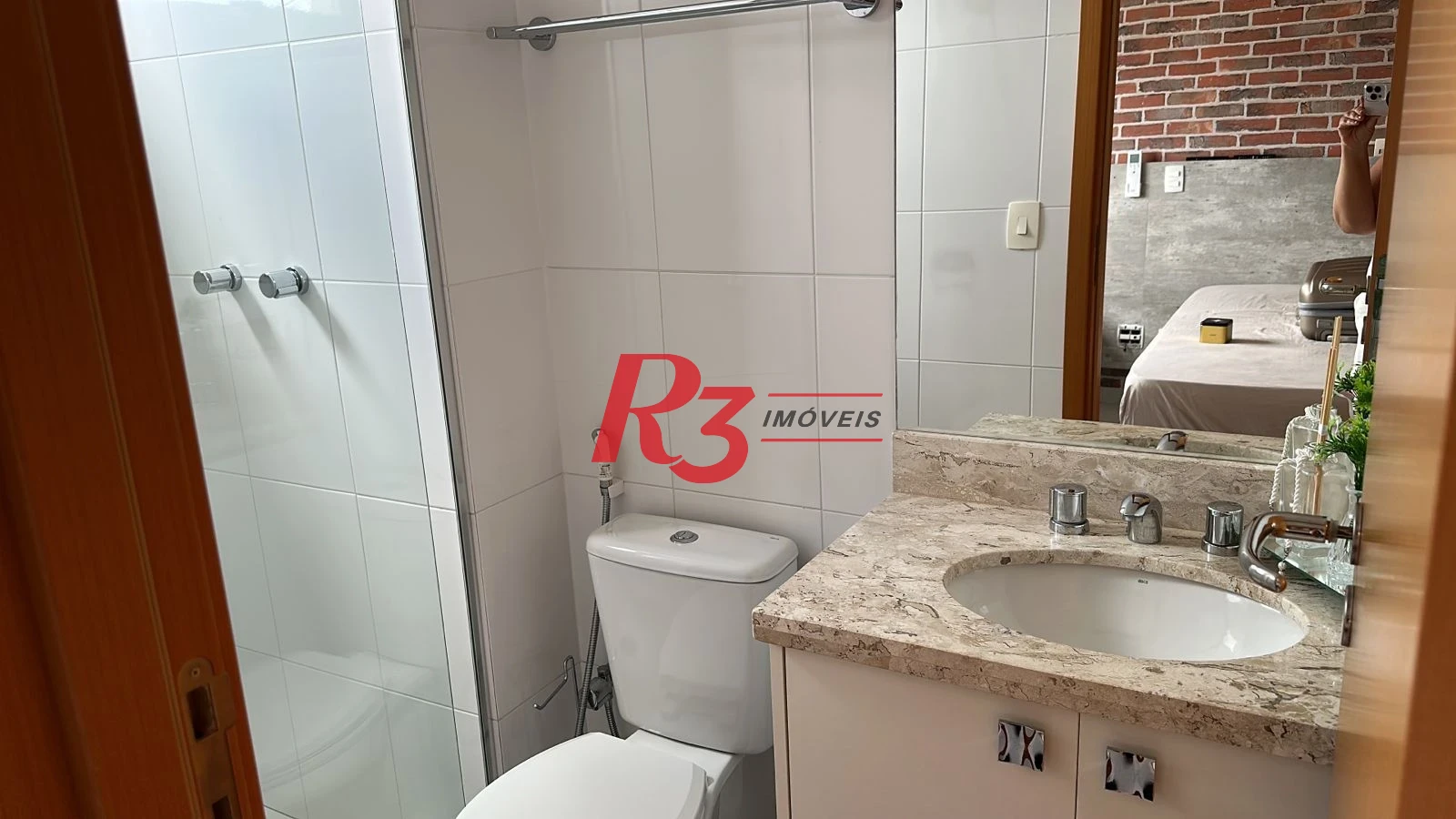 Apartamento com 2 suites à venda, 84 m² por R$ 1.300.000 - Gonzaga - Santos/SP