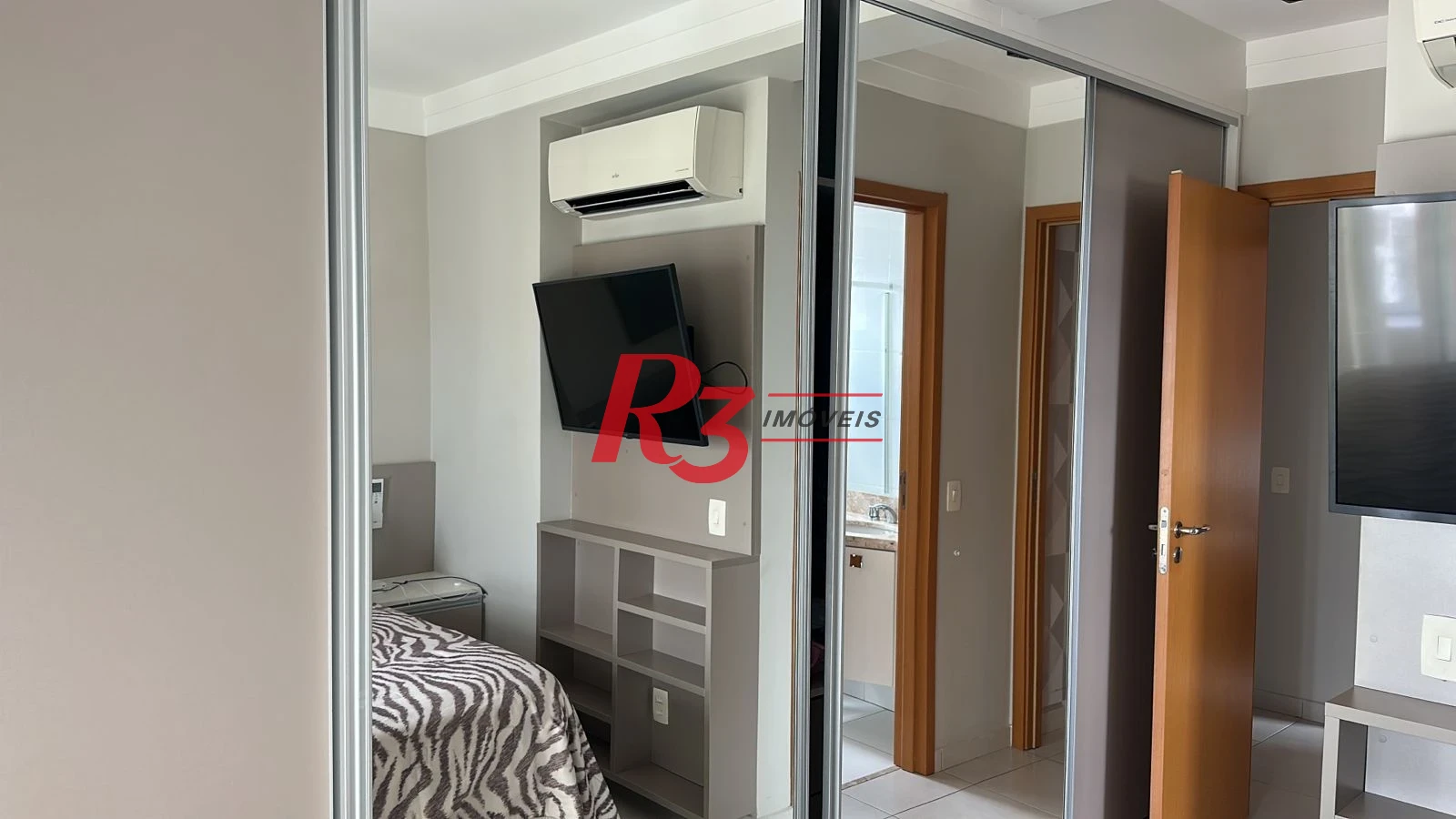Apartamento com 2 suites à venda, 84 m² por R$ 1.300.000 - Gonzaga - Santos/SP