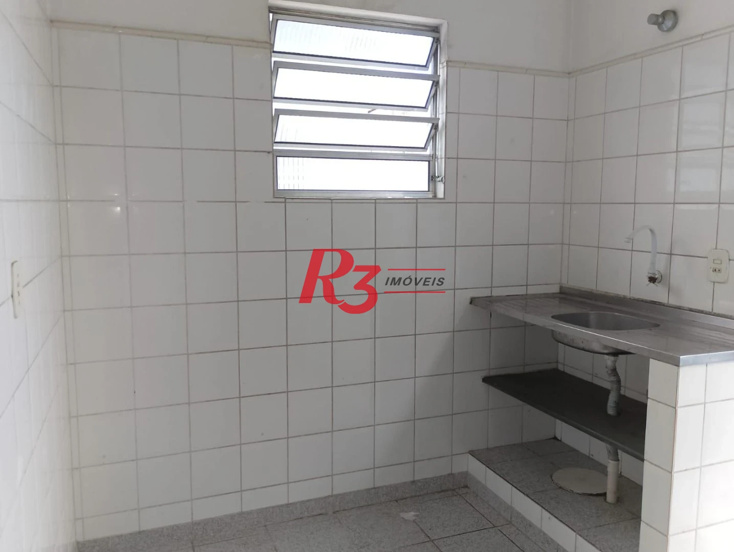 Casa com 2 dormitórios para alugar, 70 m² por R$ 3.000,00/mês - Vila Matias - Santos/SP