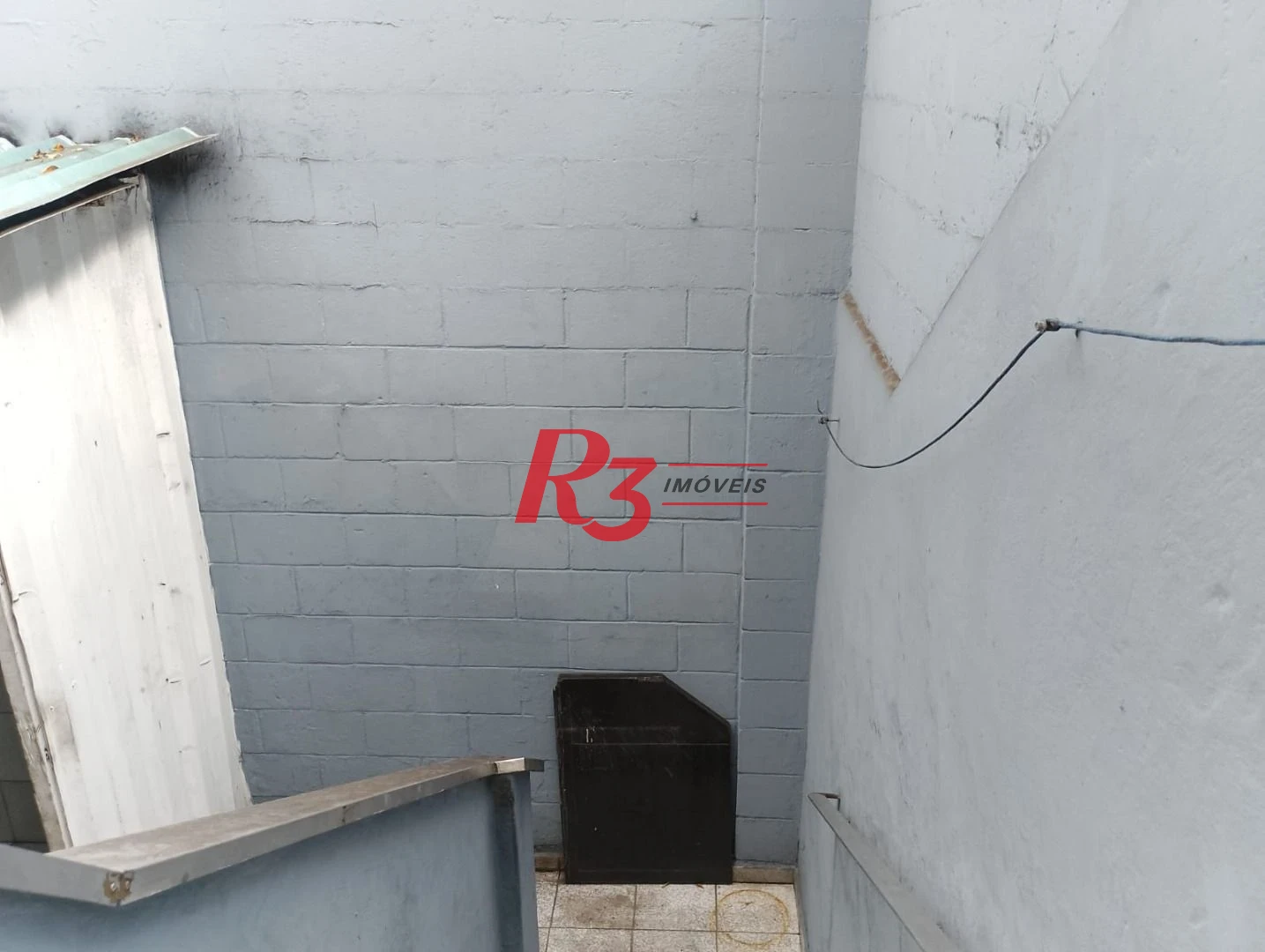 Casa com 2 dormitórios para alugar, 70 m² por R$ 3.000,00/mês - Vila Matias - Santos/SP
