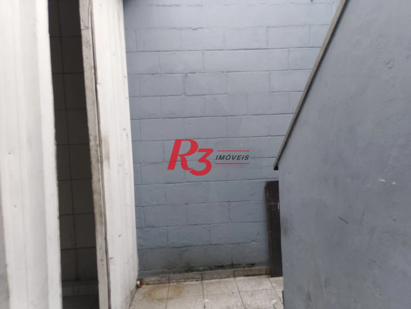 Casa com 2 dormitórios para alugar, 70 m² por R$ 3.000,00/mês - Vila Matias - Santos/SP