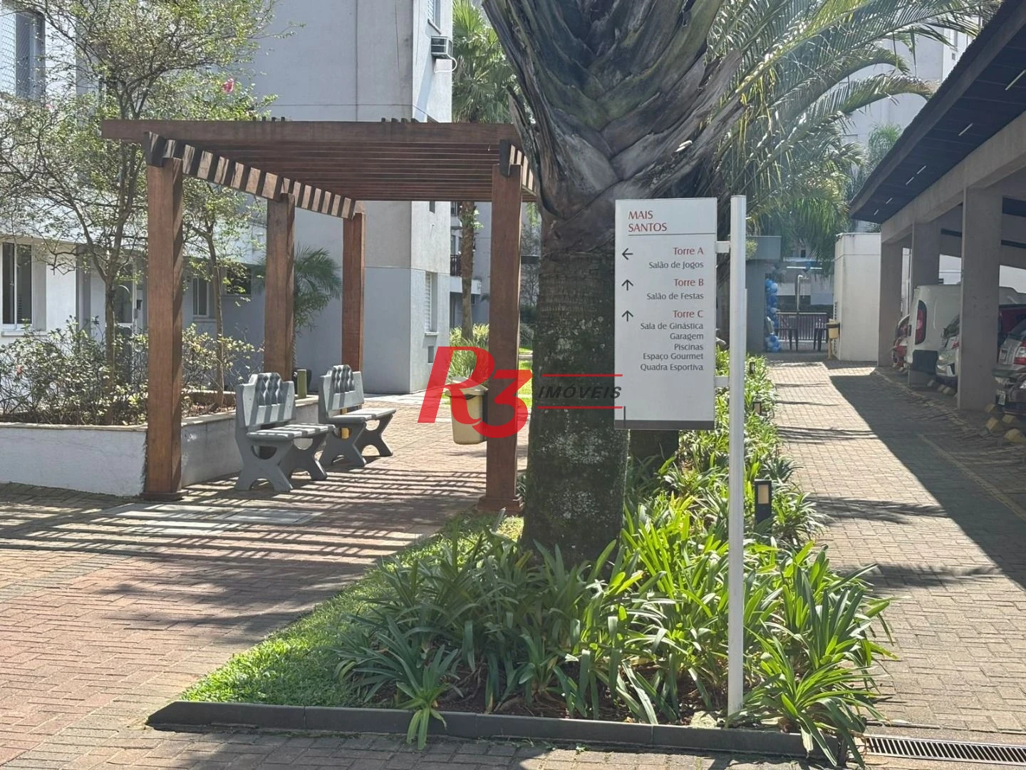 Apartamento com 2 dormitórios à venda, 49 m² por R$ 340.000,00 - Castelo - Santos/SP