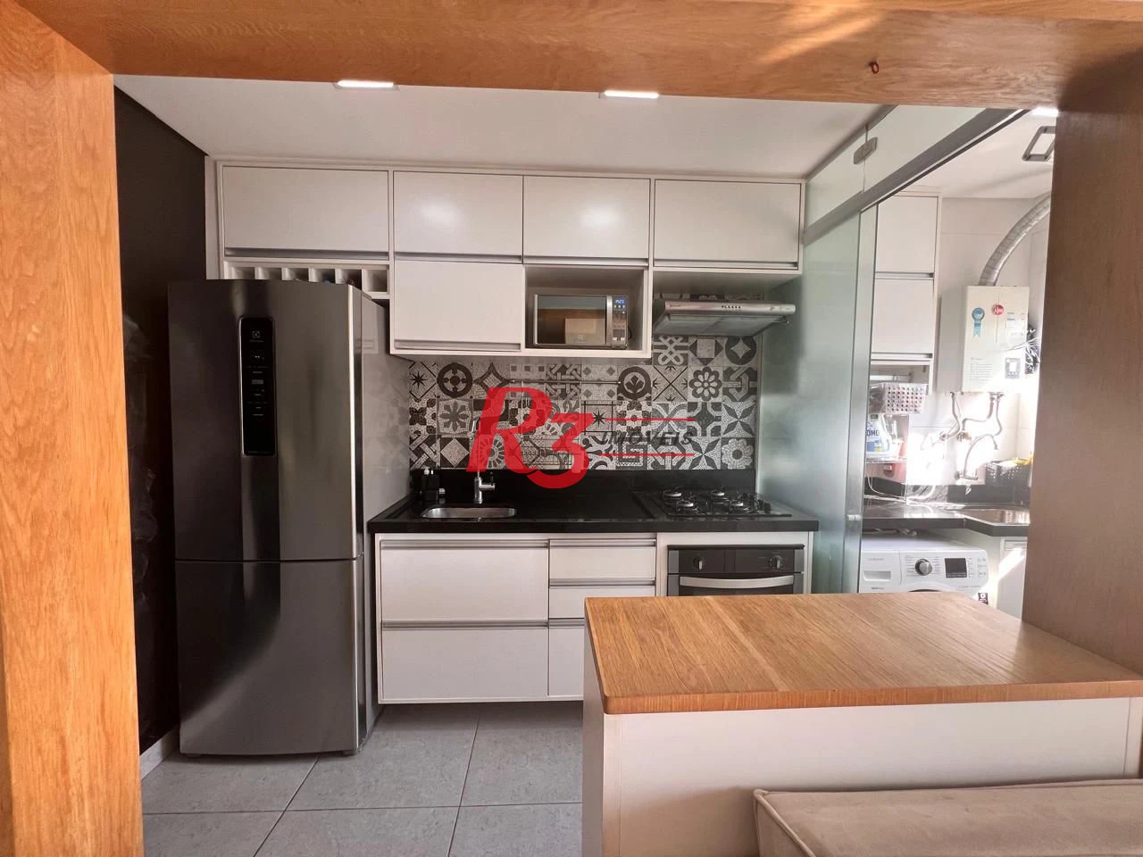 Apartamento com 2 dormitórios à venda, 49 m² por R$ 340.000,00 - Castelo - Santos/SP