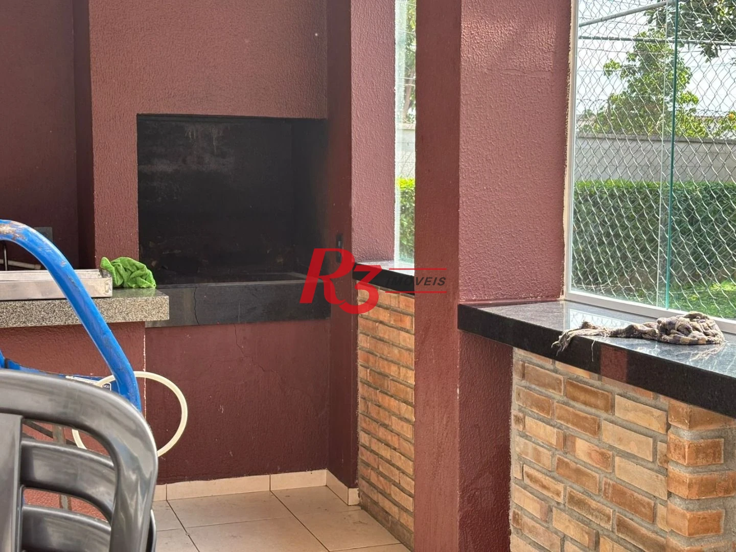 Apartamento com 2 dormitórios à venda, 49 m² por R$ 340.000,00 - Castelo - Santos/SP