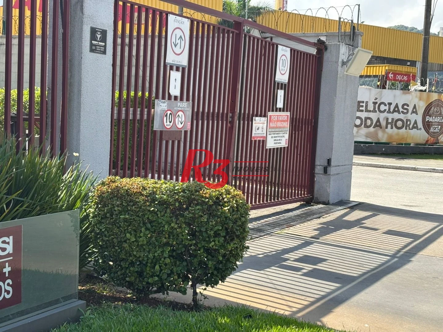 Apartamento com 2 dormitórios à venda, 49 m² por R$ 340.000,00 - Castelo - Santos/SP