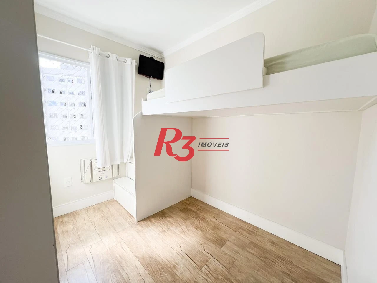 Apartamento com 2 dormitórios à venda, 49 m² por R$ 340.000,00 - Castelo - Santos/SP