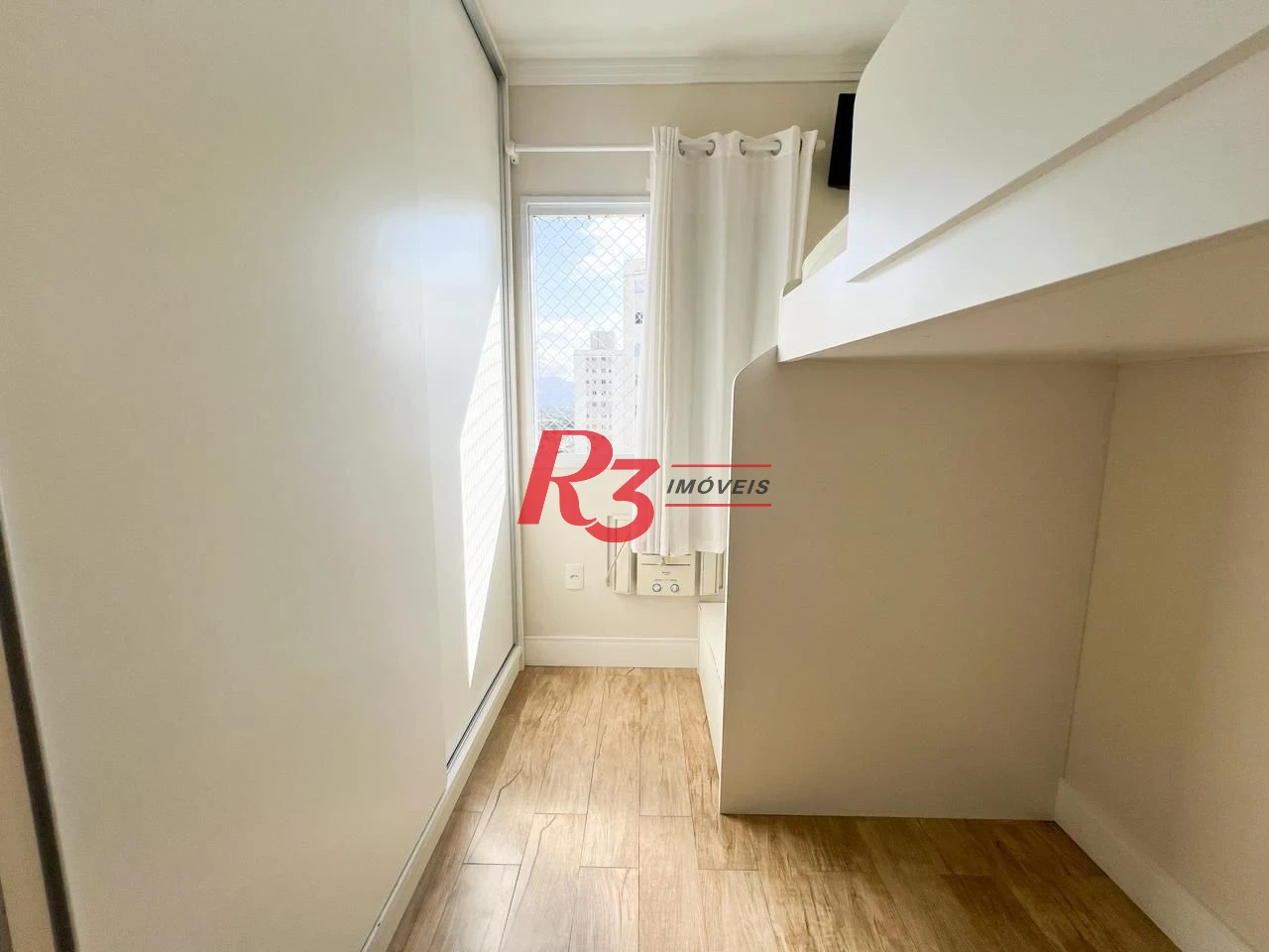 Apartamento com 2 dormitórios à venda, 49 m² por R$ 340.000,00 - Castelo - Santos/SP