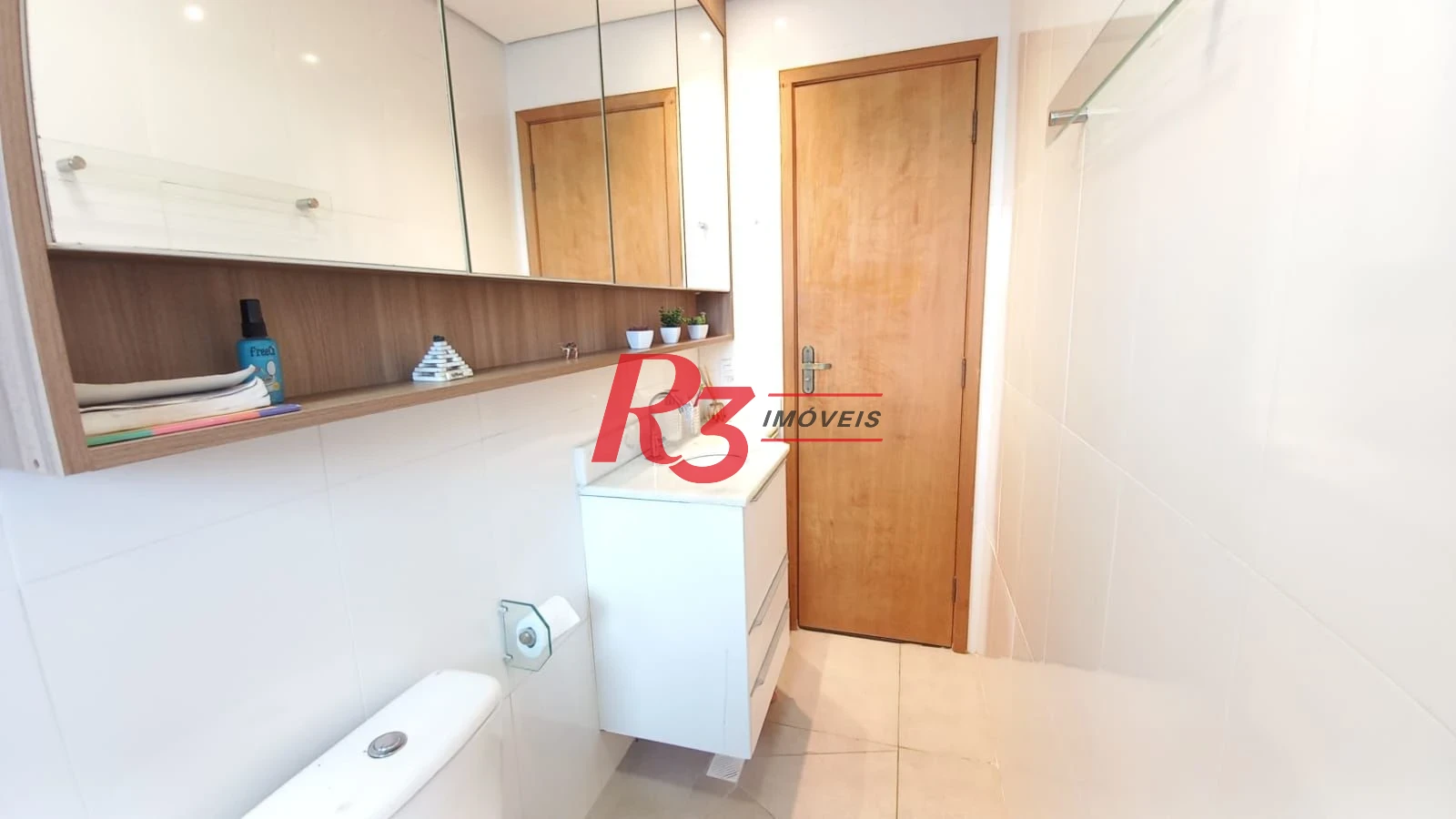 Apartamento com 2 dormitórios à venda, 68 m² por R$ 620.000,00 - Campo Grande - Santos/SP