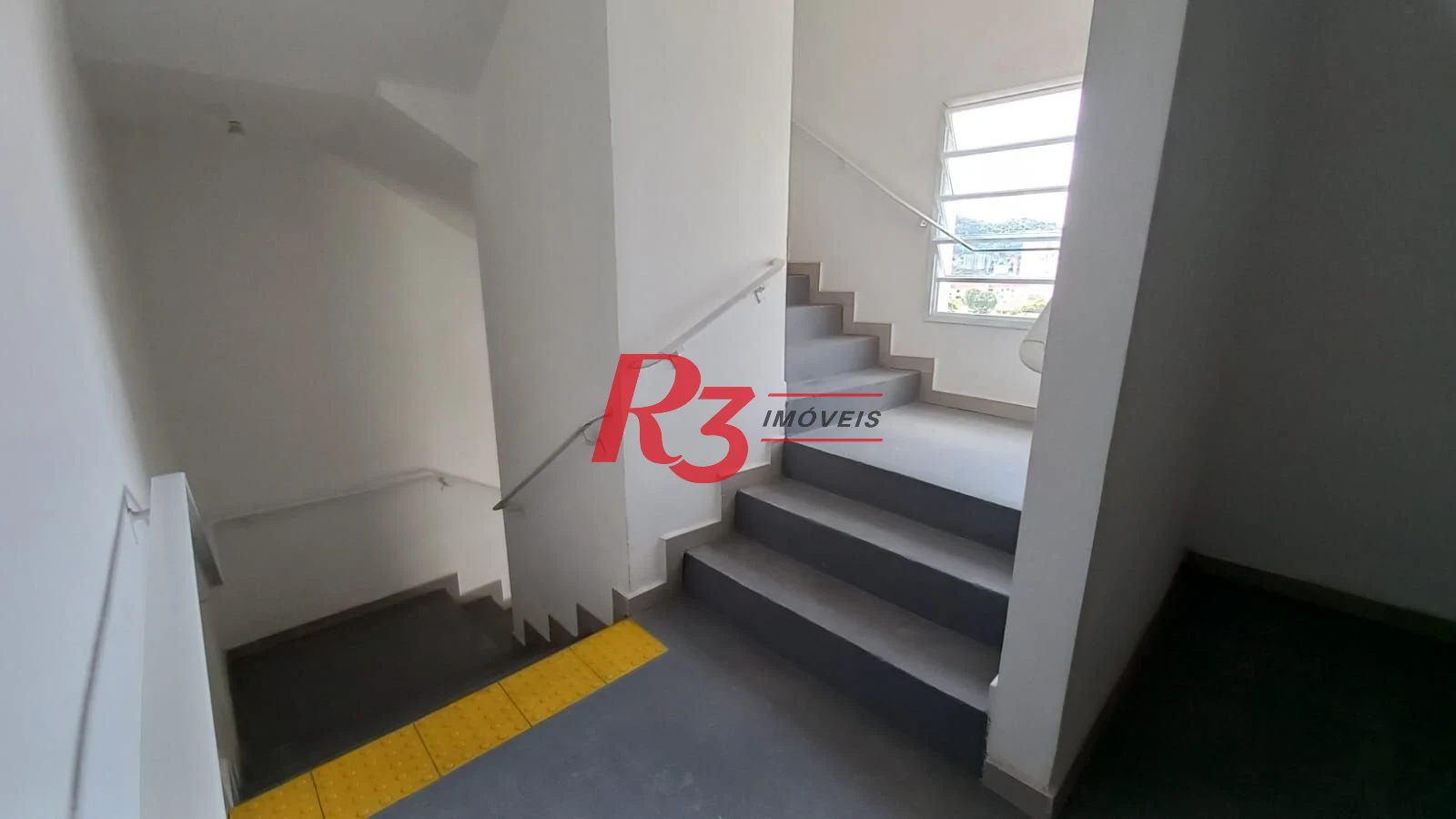 Apartamento com 2 dormitórios à venda, 68 m² por R$ 620.000,00 - Campo Grande - Santos/SP