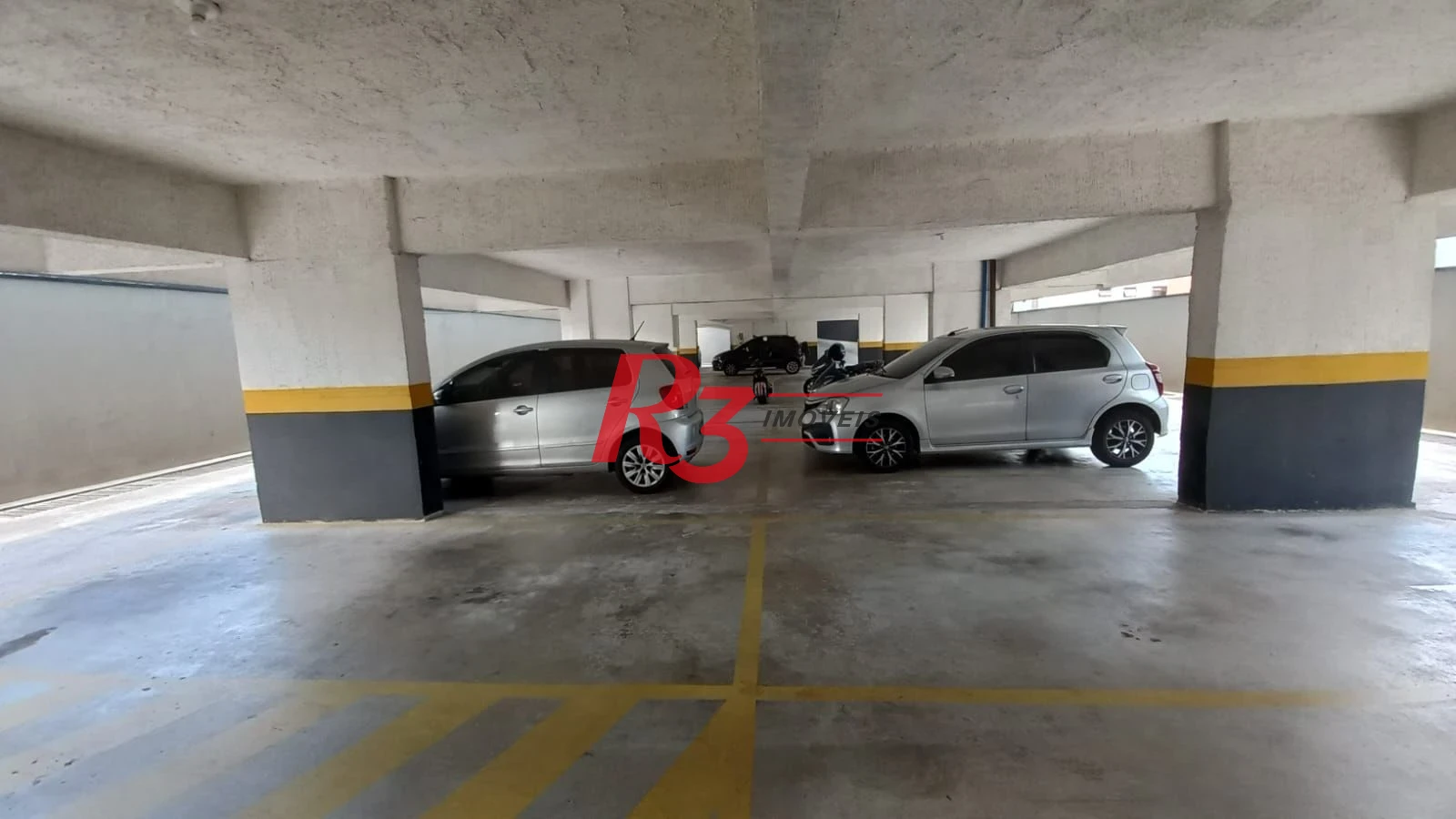 Apartamento com 2 dormitórios à venda, 68 m² por R$ 620.000,00 - Campo Grande - Santos/SP