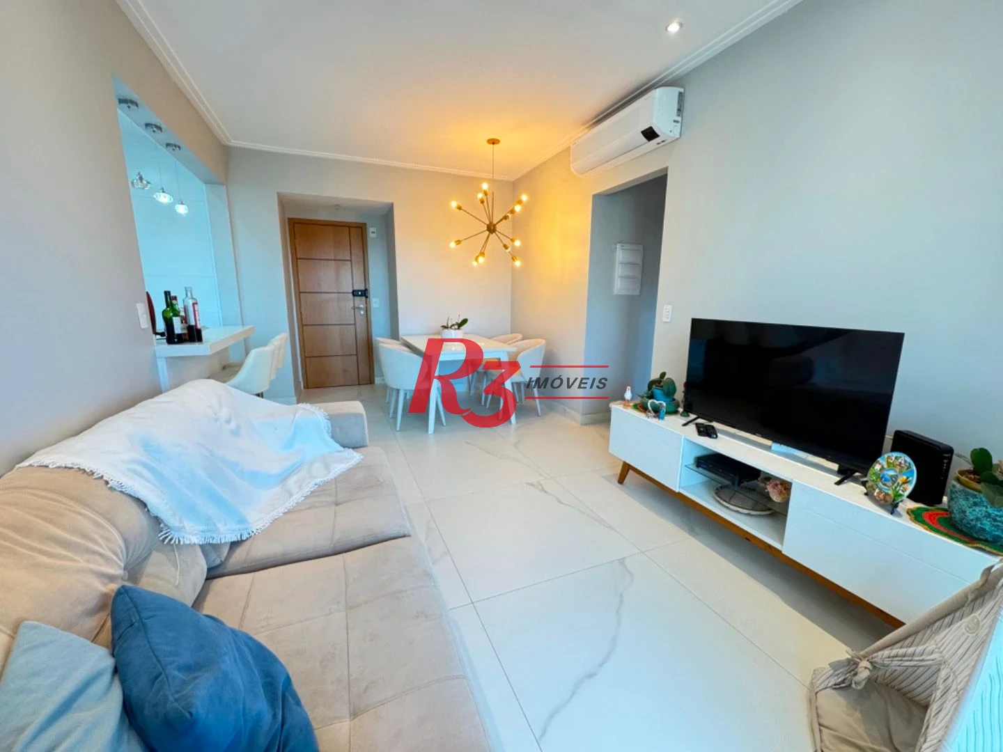 Apartamento com 2 dormitórios para alugar, 73 m² por R$ 6.900,02/mês - Ponta da Praia - Santos/SP