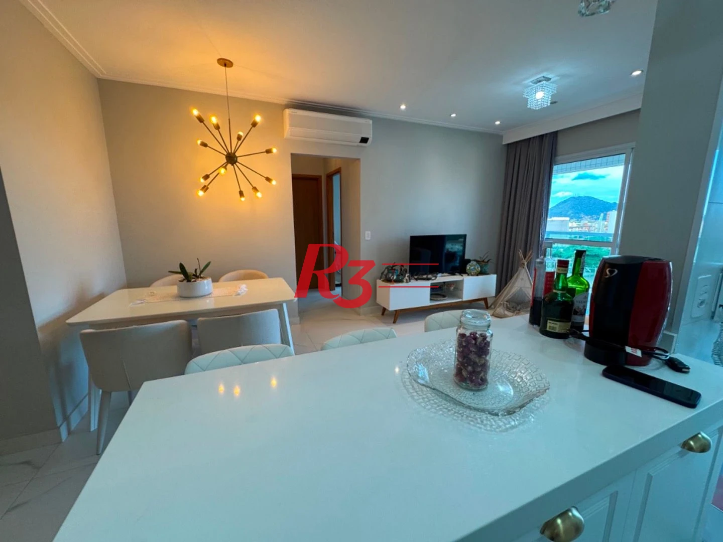 Apartamento com 2 dormitórios para alugar, 73 m² por R$ 6.900,02/mês - Ponta da Praia - Santos/SP