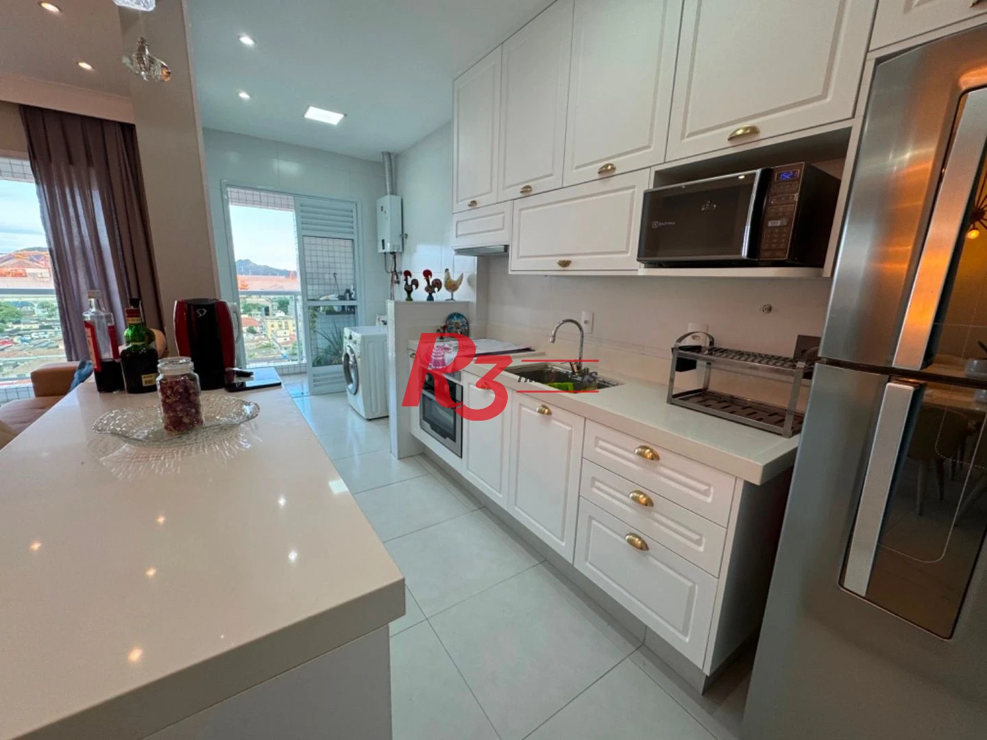 Apartamento com 2 dormitórios para alugar, 73 m² por R$ 6.900,02/mês - Ponta da Praia - Santos/SP