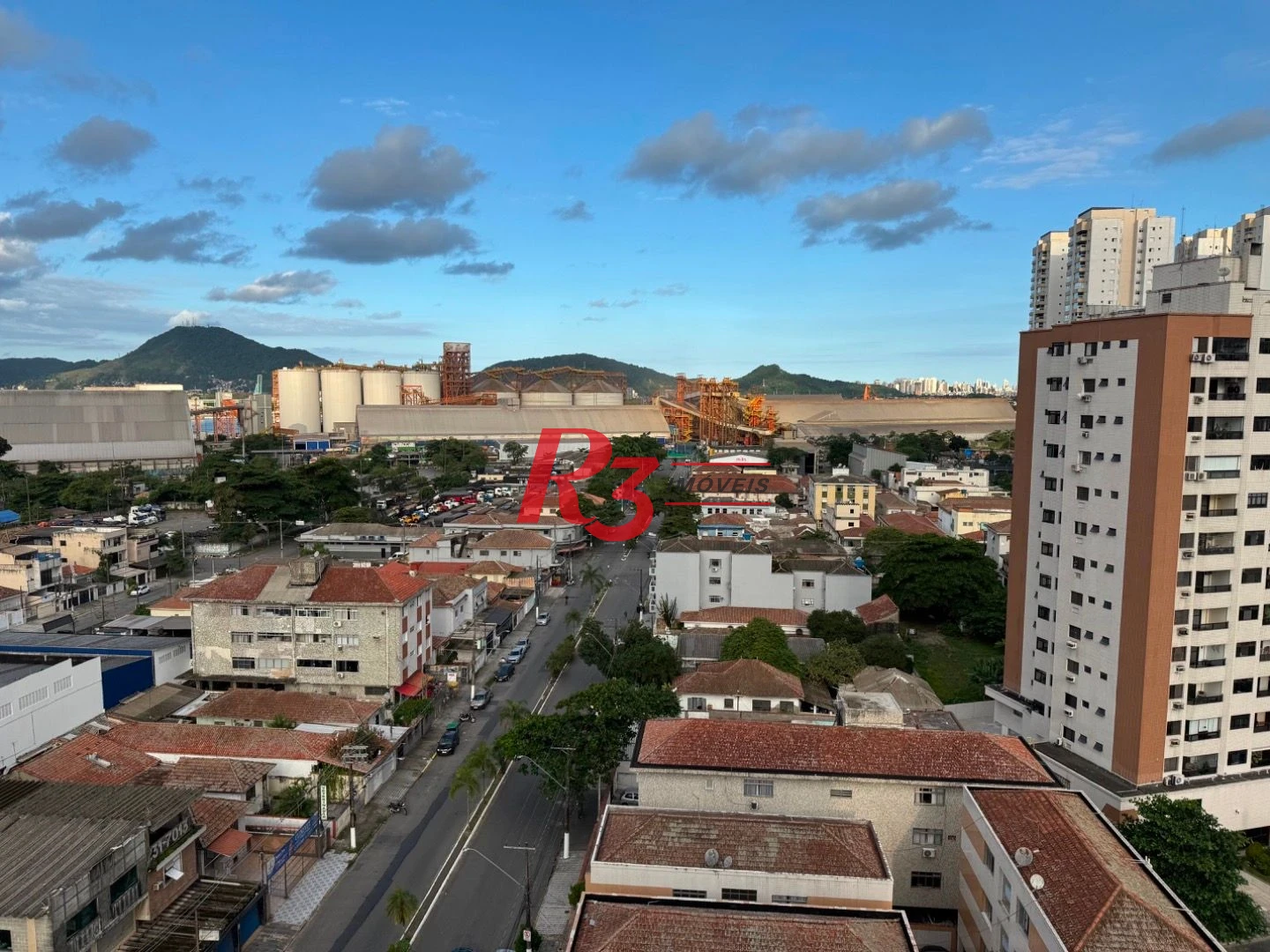 Apartamento com 2 dormitórios para alugar, 73 m² por R$ 6.900,02/mês - Ponta da Praia - Santos/SP