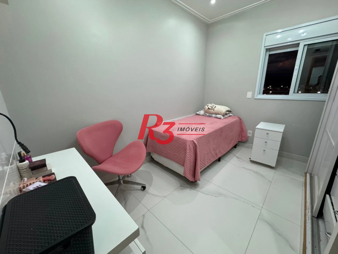 Apartamento com 2 dormitórios para alugar, 73 m² por R$ 6.900,02/mês - Ponta da Praia - Santos/SP