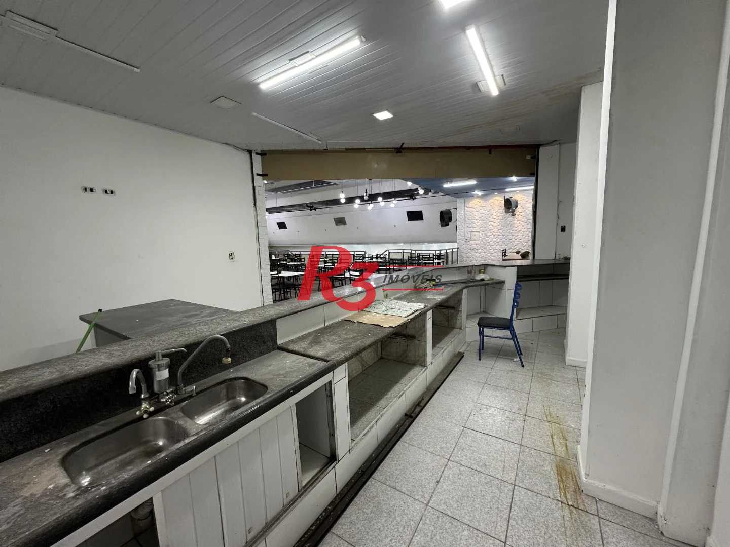 Ótimo Espaço para Seu Restaurante no Coração de São Vicente – Rua Frei Gaspar