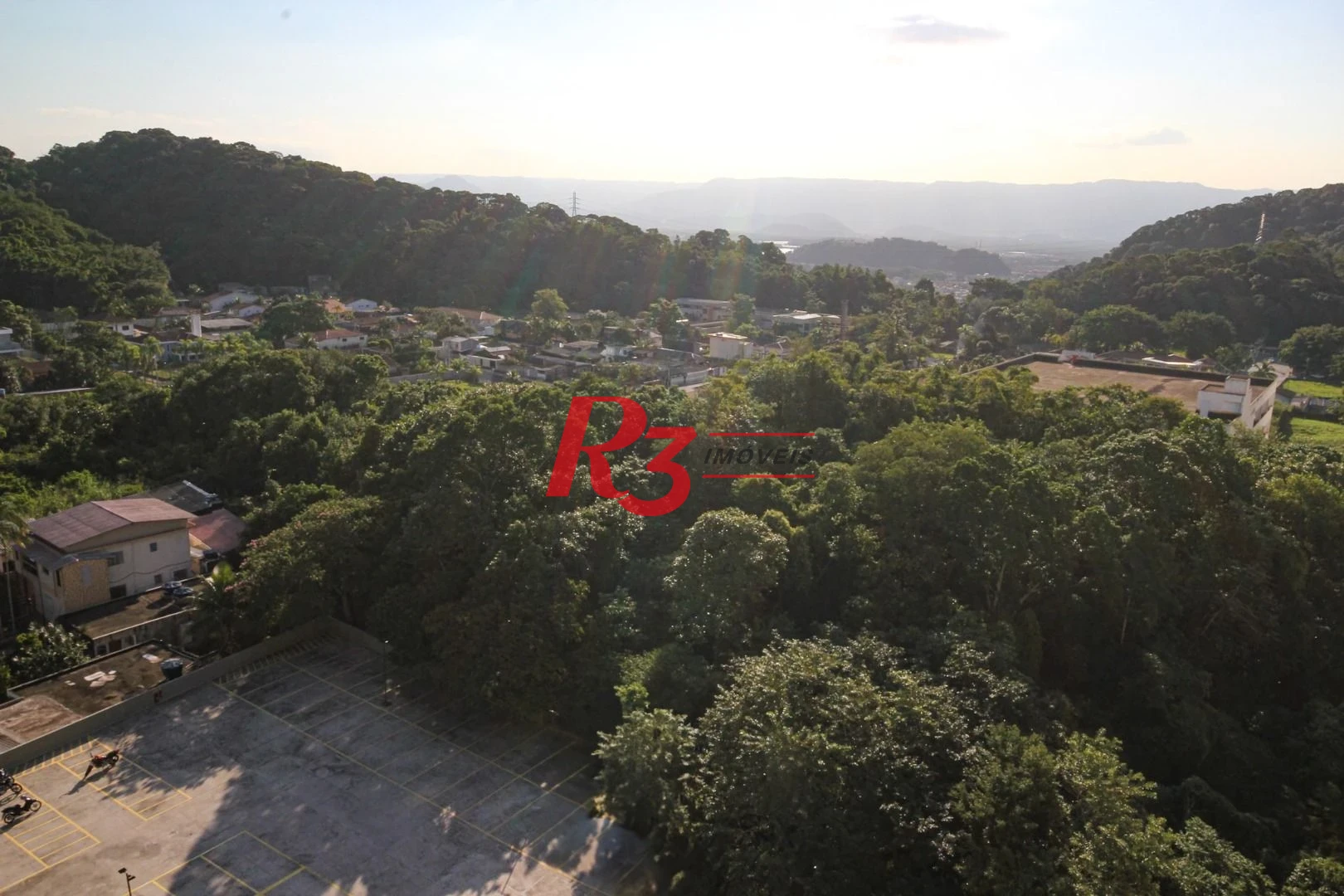 Apartamento com 2 dormitórios à venda, 54 m² por R$ 342.000,00 - Morro Nova Cintra - Santos/SP