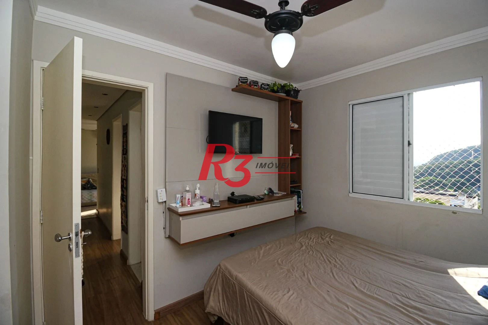 Apartamento com 2 dormitórios à venda, 54 m² por R$ 342.000,00 - Morro Nova Cintra - Santos/SP