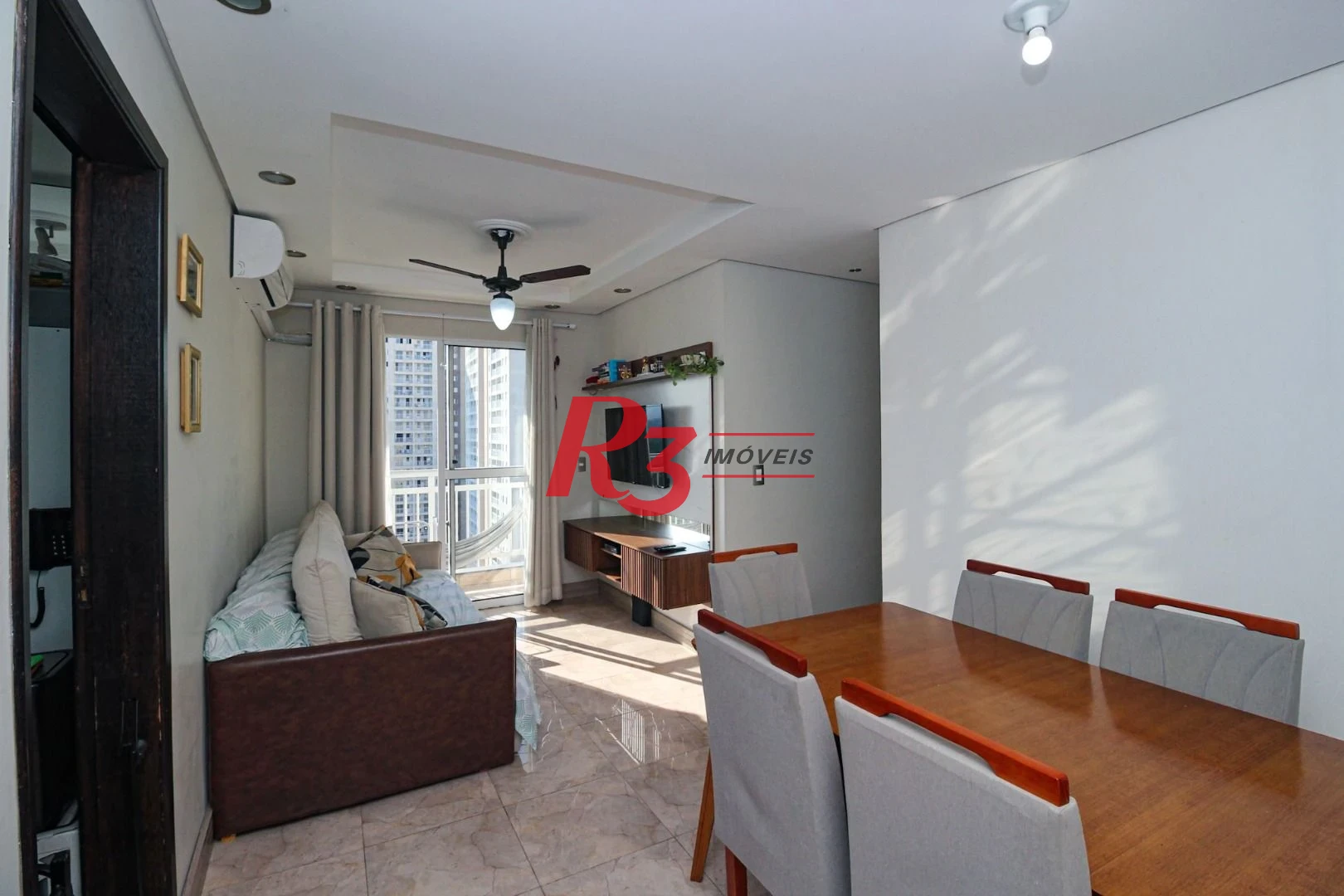 Apartamento com 2 dormitórios à venda, 54 m² por R$ 342.000,00 - Morro Nova Cintra - Santos/SP