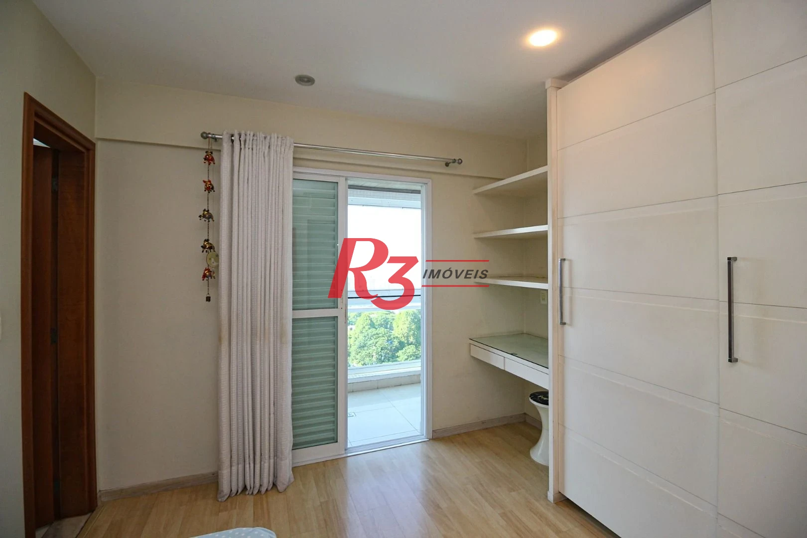Apartamento com 3 dormitórios à venda, 232 m² por R$ 3.800.000,00 - Embaré - Santos/SP