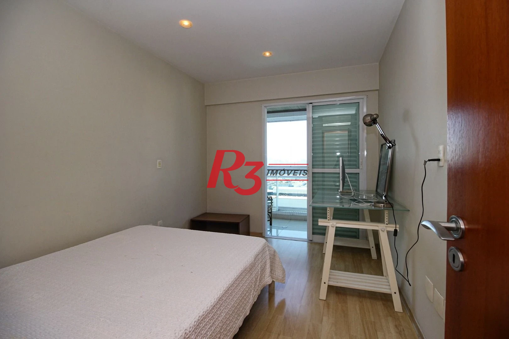 Apartamento com 3 dormitórios à venda, 232 m² por R$ 3.800.000,00 - Embaré - Santos/SP