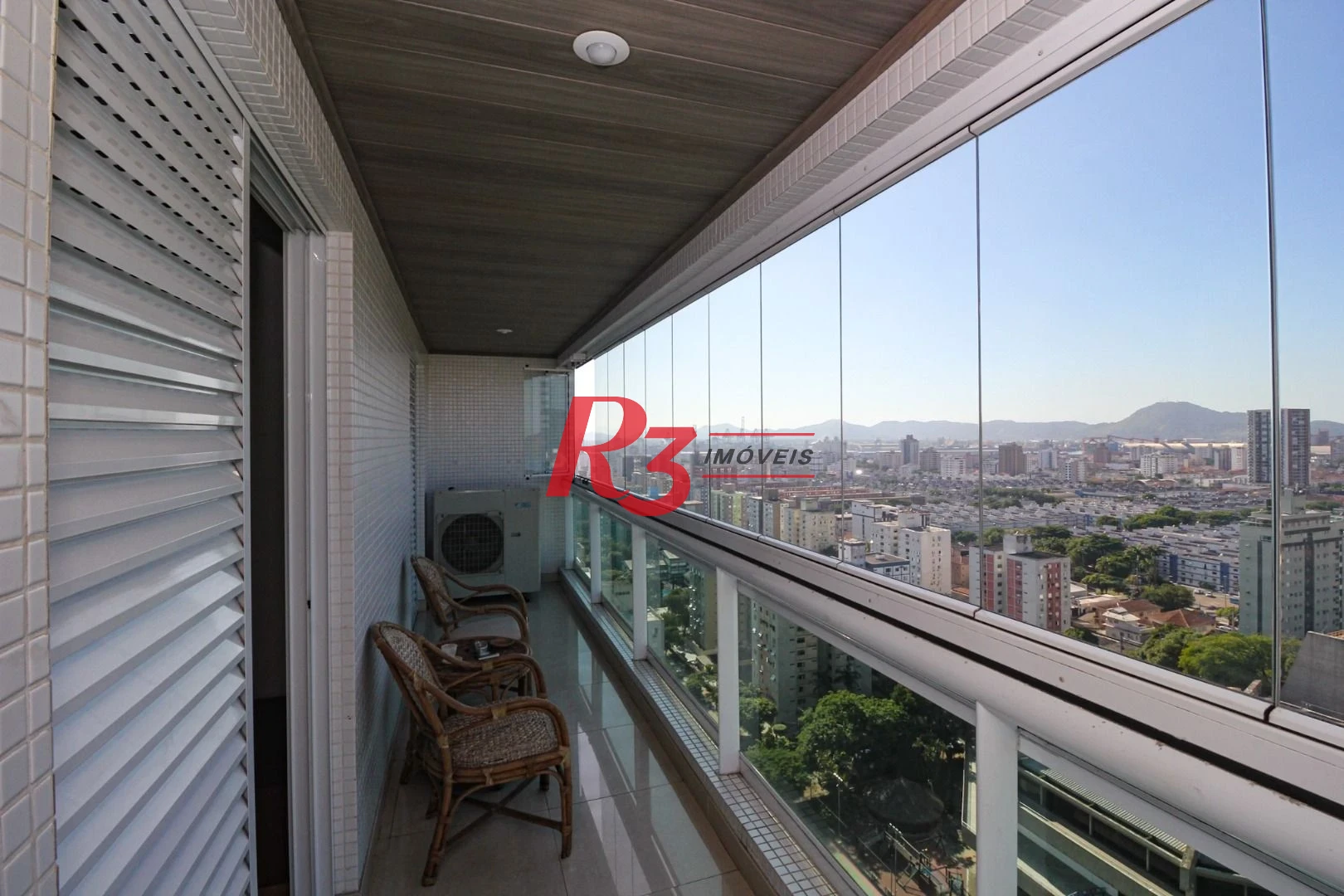 Apartamento com 3 dormitórios à venda, 232 m² por R$ 3.800.000,00 - Embaré - Santos/SP