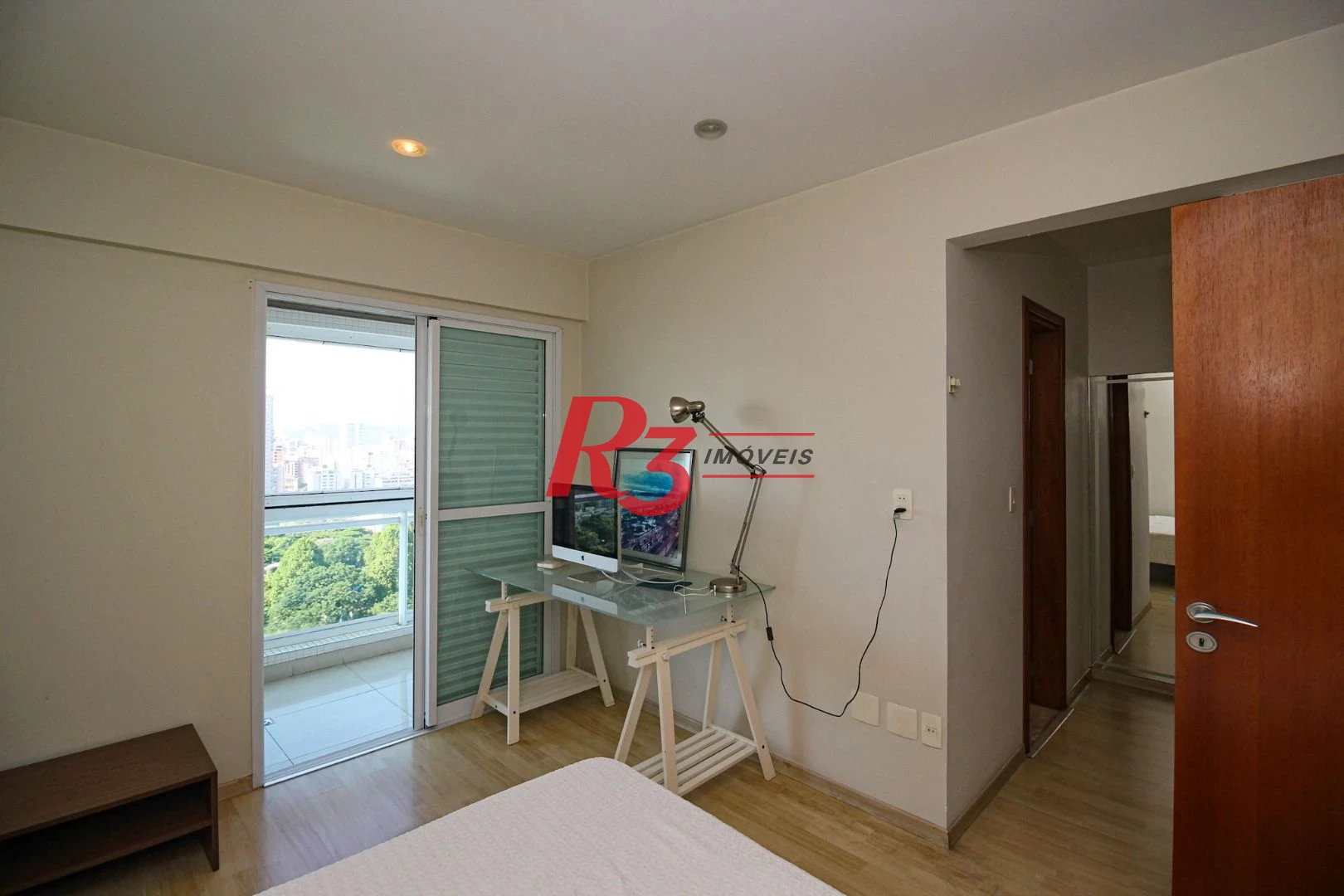 Apartamento com 3 dormitórios à venda, 232 m² por R$ 3.800.000,00 - Embaré - Santos/SP