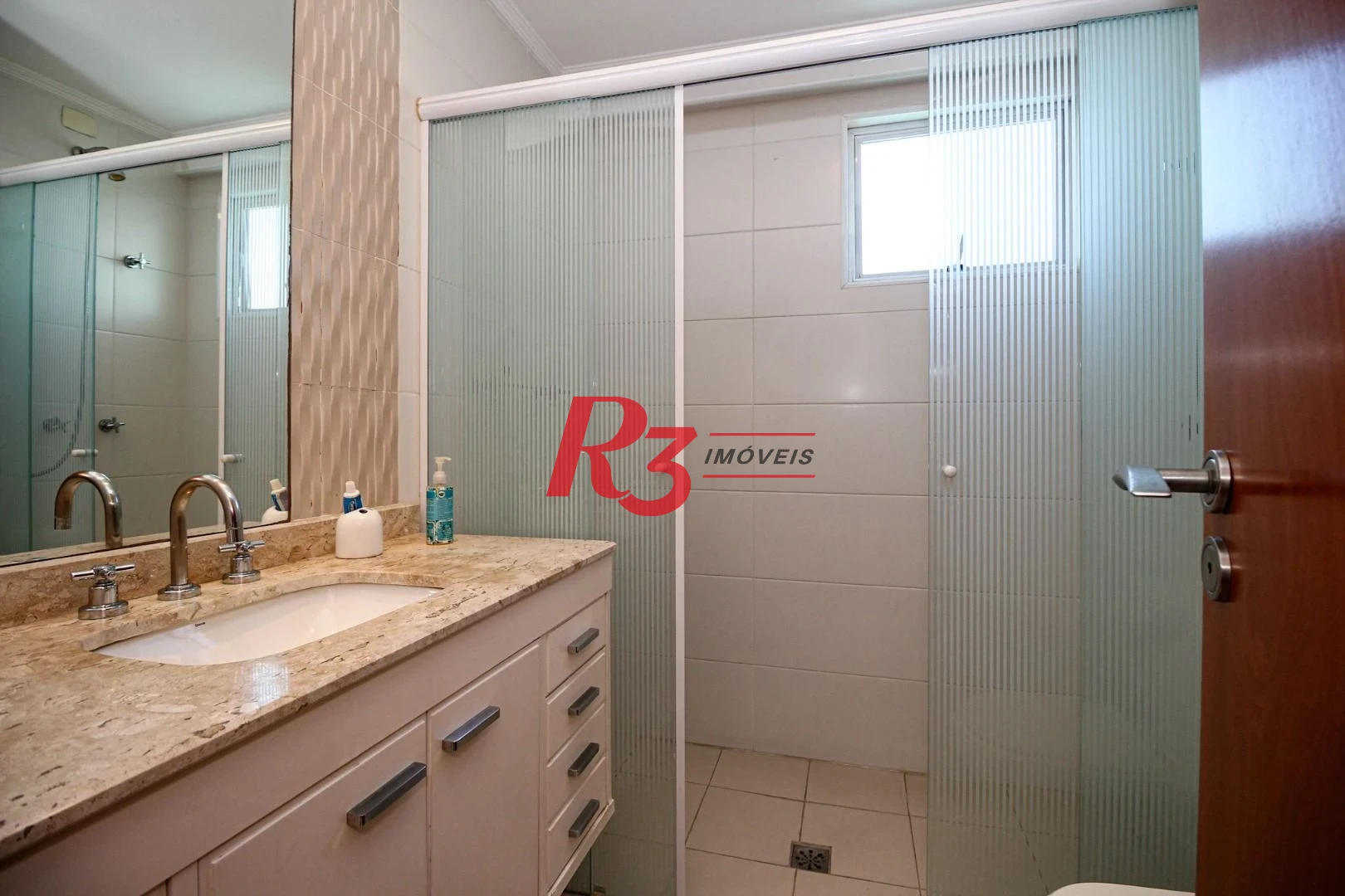 Apartamento com 3 dormitórios à venda, 232 m² por R$ 3.800.000,00 - Embaré - Santos/SP
