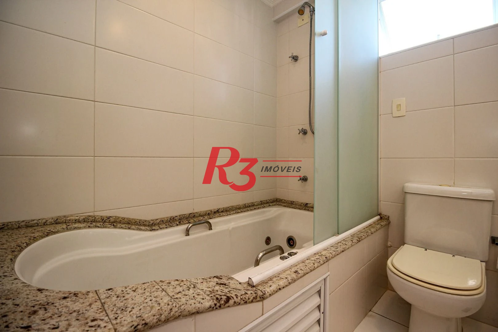 Apartamento com 3 dormitórios à venda, 232 m² por R$ 3.800.000,00 - Embaré - Santos/SP