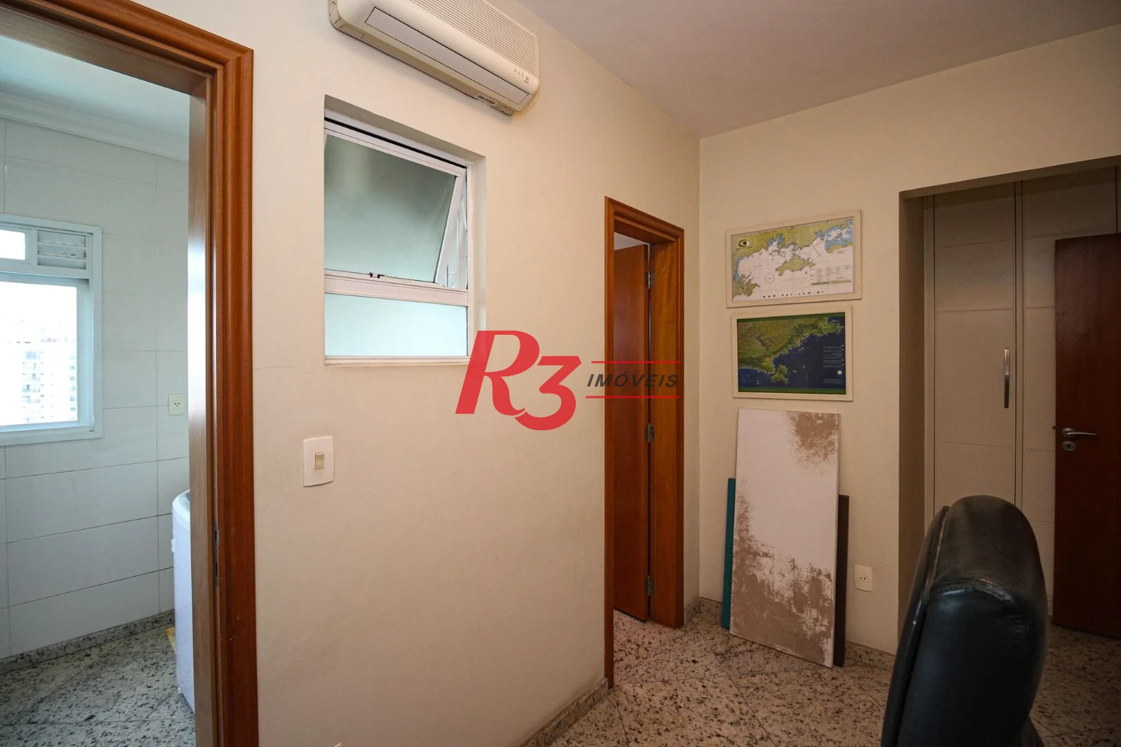Apartamento com 3 dormitórios à venda, 232 m² por R$ 3.800.000,00 - Embaré - Santos/SP