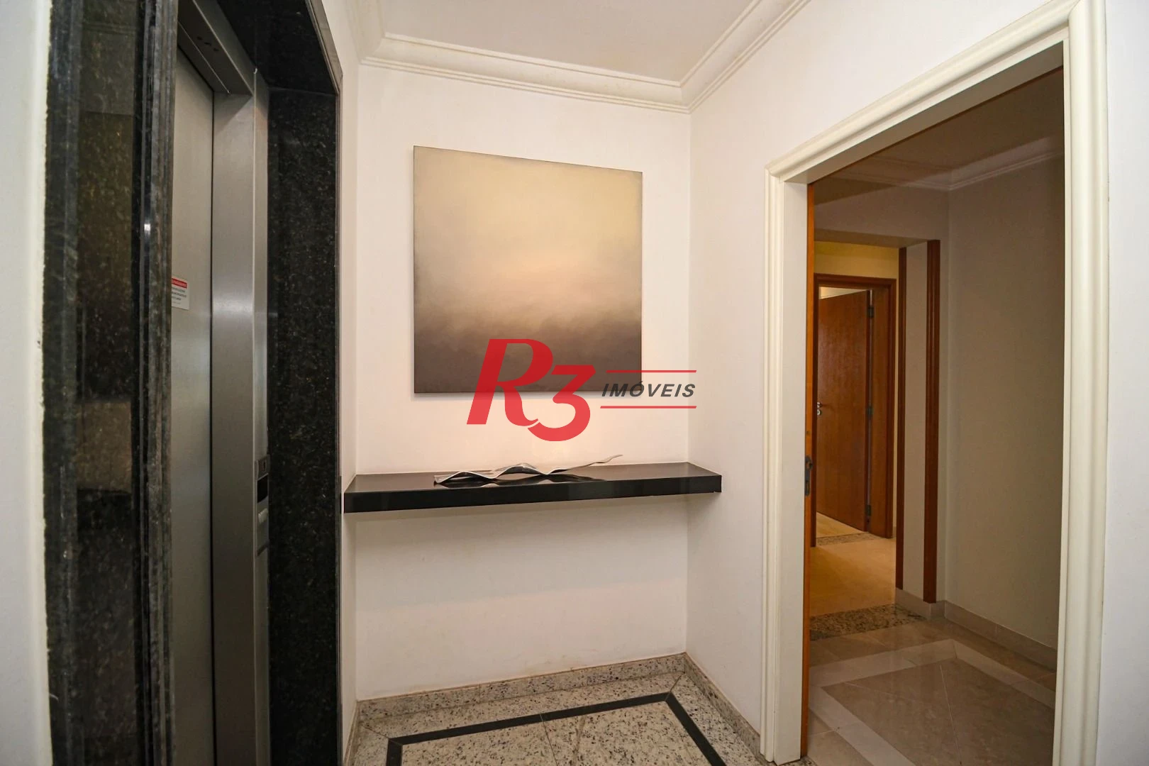Apartamento com 3 dormitórios à venda, 232 m² por R$ 3.800.000,00 - Embaré - Santos/SP