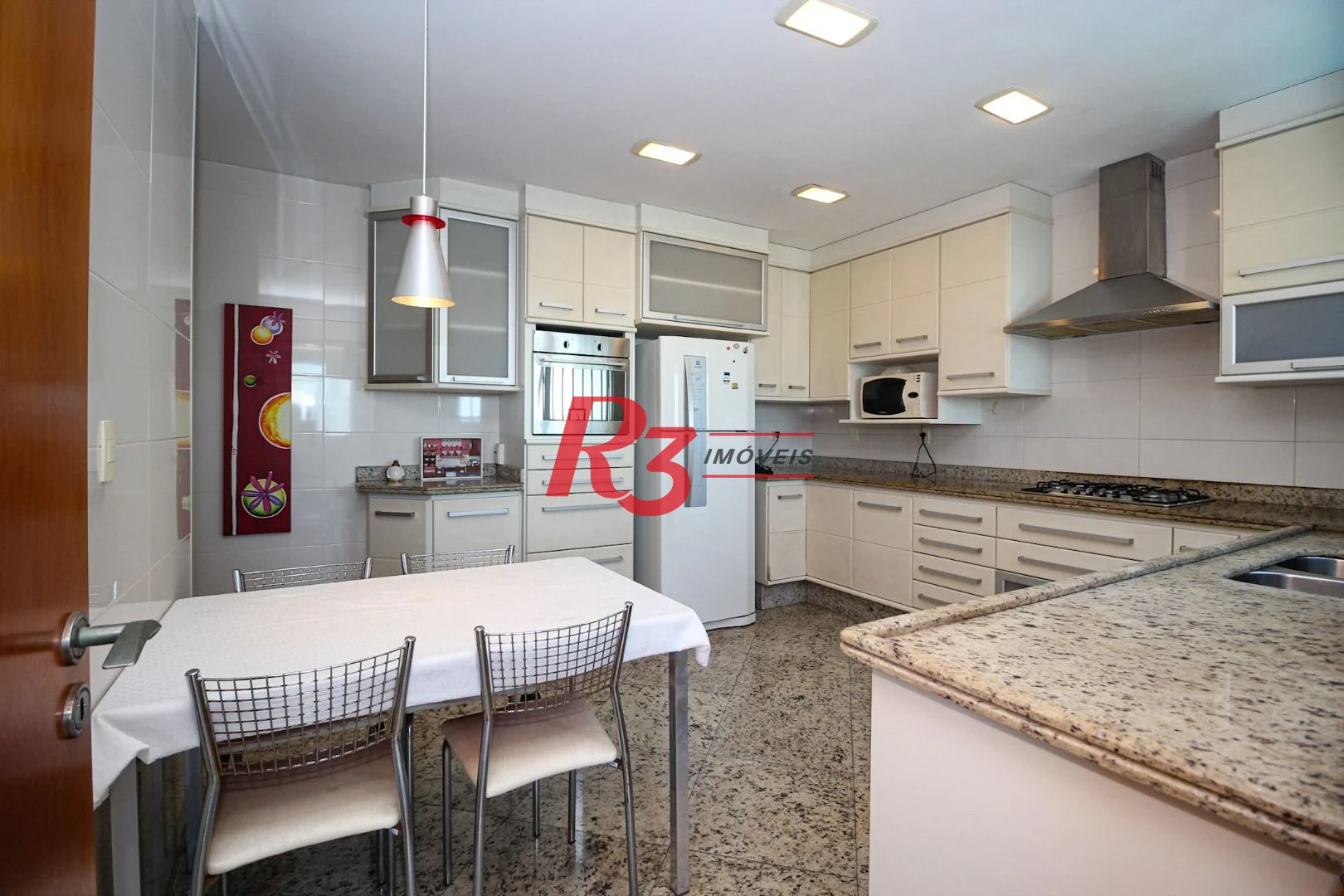 Apartamento com 3 dormitórios à venda, 232 m² por R$ 3.800.000,00 - Embaré - Santos/SP