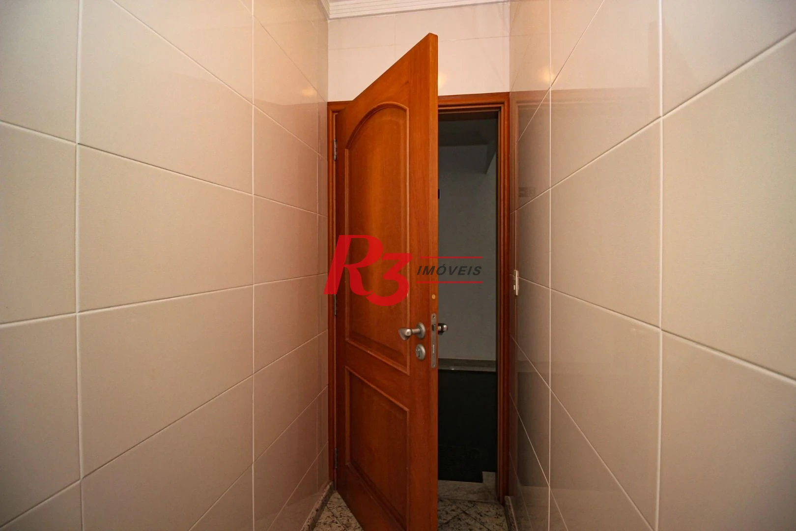 Apartamento com 3 dormitórios à venda, 232 m² por R$ 3.800.000,00 - Embaré - Santos/SP