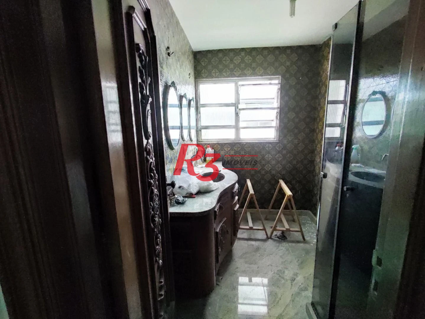 Apartamento com 3 dormitórios à venda, 153 m² por R$ 800.000,00 - Gonzaga - Santos/SP