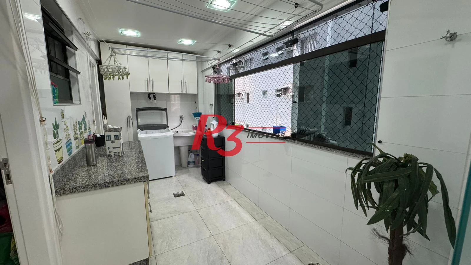 Apartamento à venda, 145 m² por R$ 1.350.000,00 - Pompéia - Santos/SP