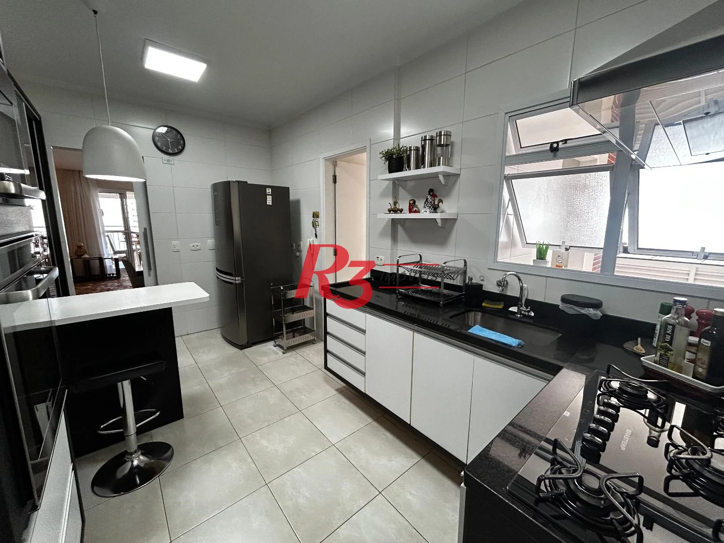 Apartamento com 3 dormitórios para alugar, 148 m² por R$ 15.000,00/mês - Boqueirão - Santos/SP