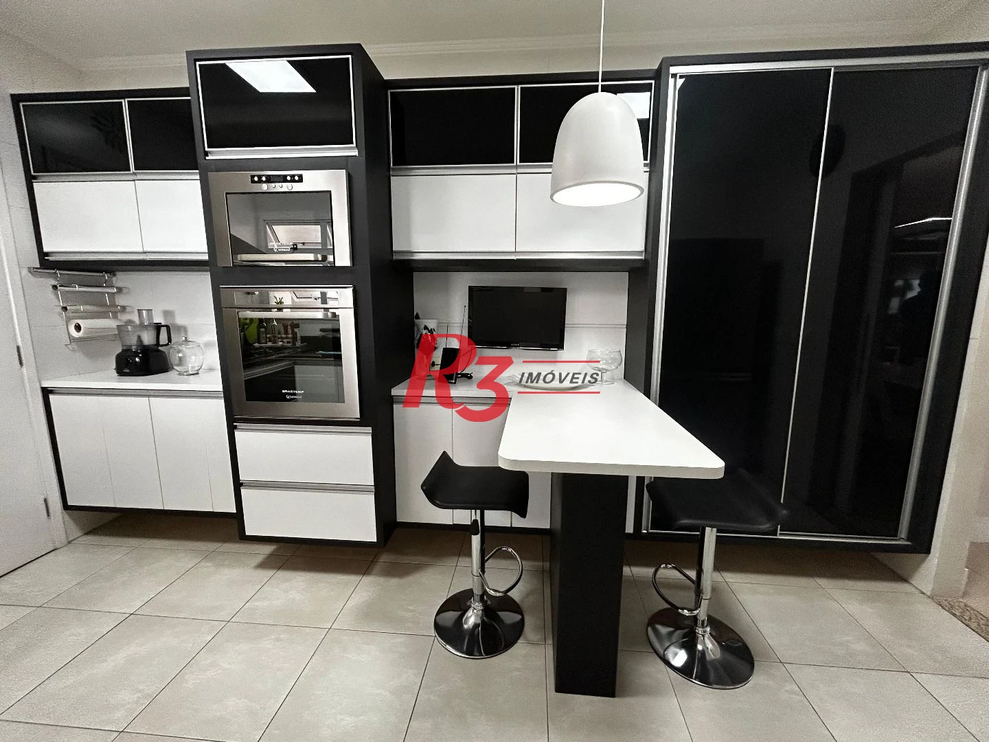 Apartamento com 3 dormitórios para alugar, 148 m² por R$ 15.000,00/mês - Boqueirão - Santos/SP