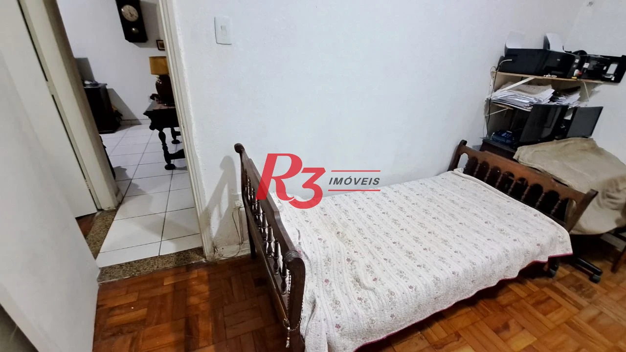 Apartamento com 2 dormitórios à venda, 60 m² por R$ 310.000,00 - Gonzaga - Santos/SP