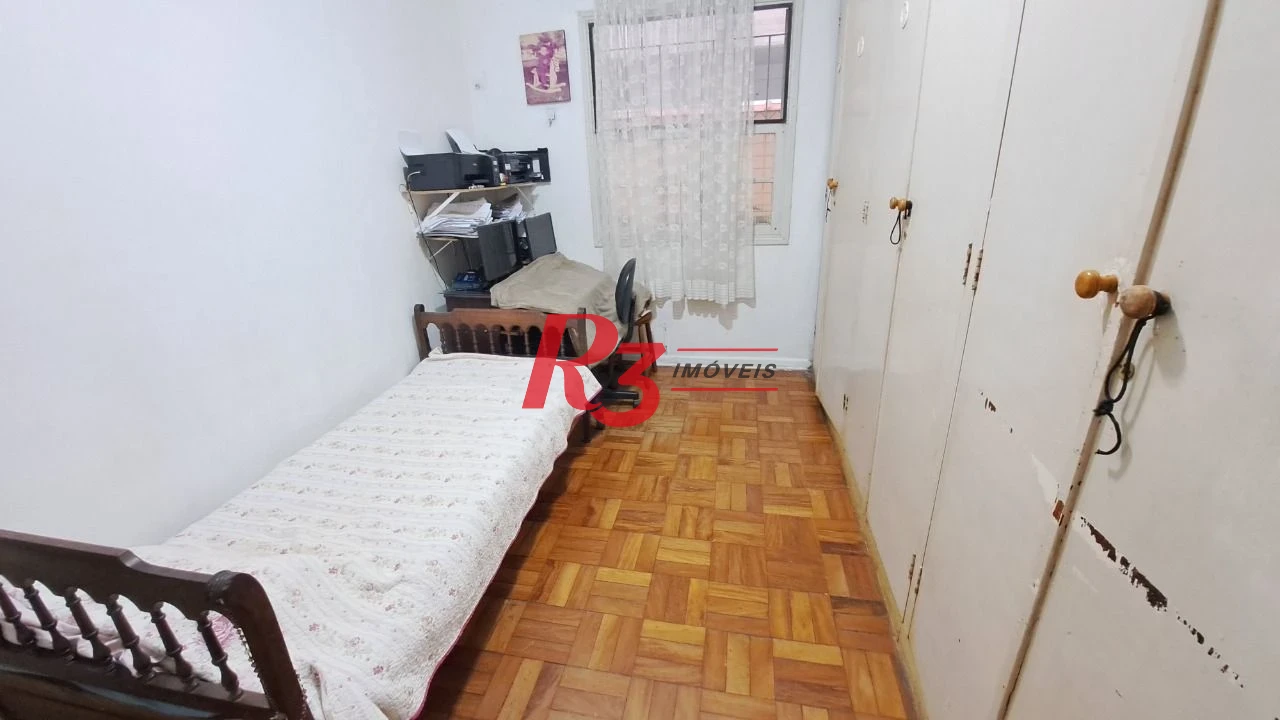 Apartamento com 2 dormitórios à venda, 60 m² por R$ 310.000,00 - Gonzaga - Santos/SP
