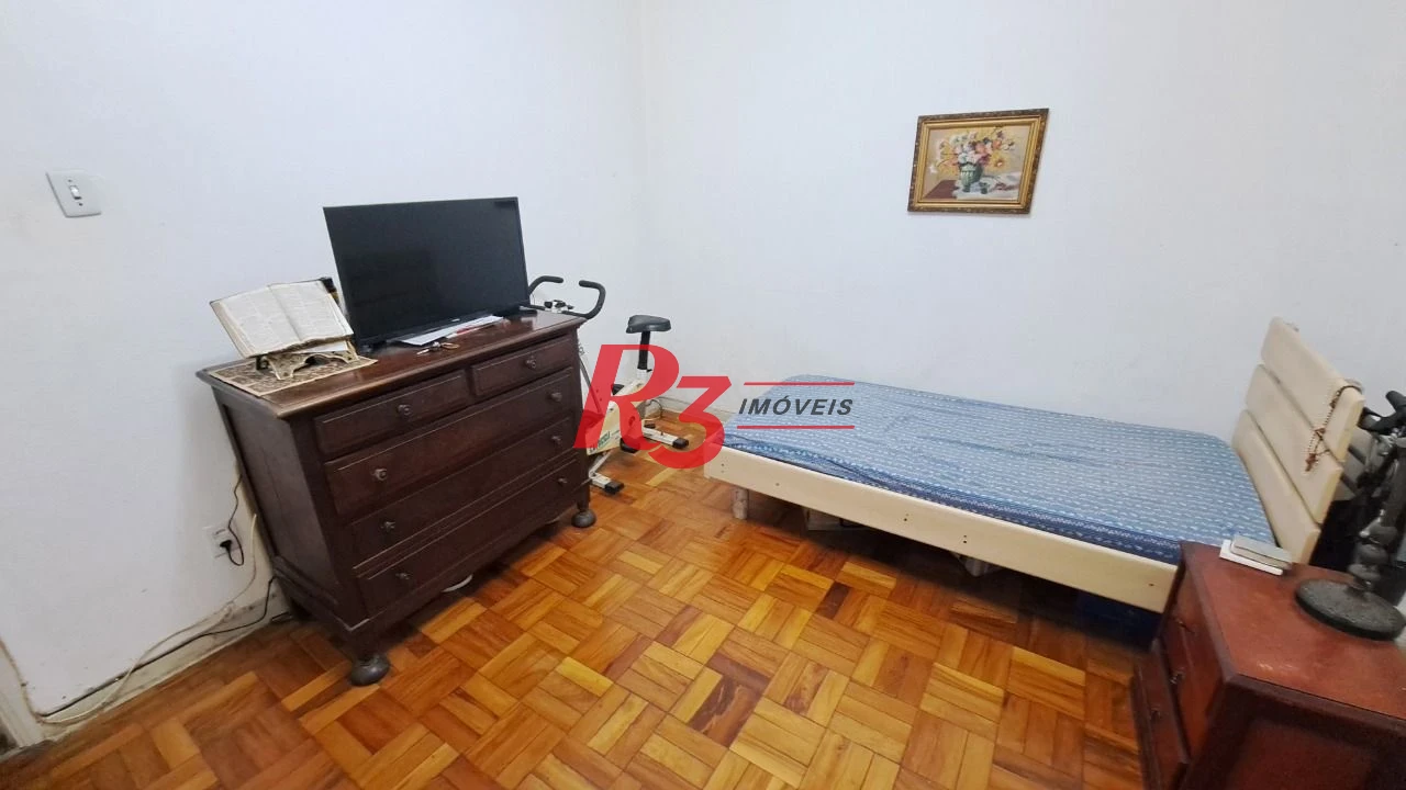 Apartamento com 2 dormitórios à venda, 60 m² por R$ 310.000,00 - Gonzaga - Santos/SP
