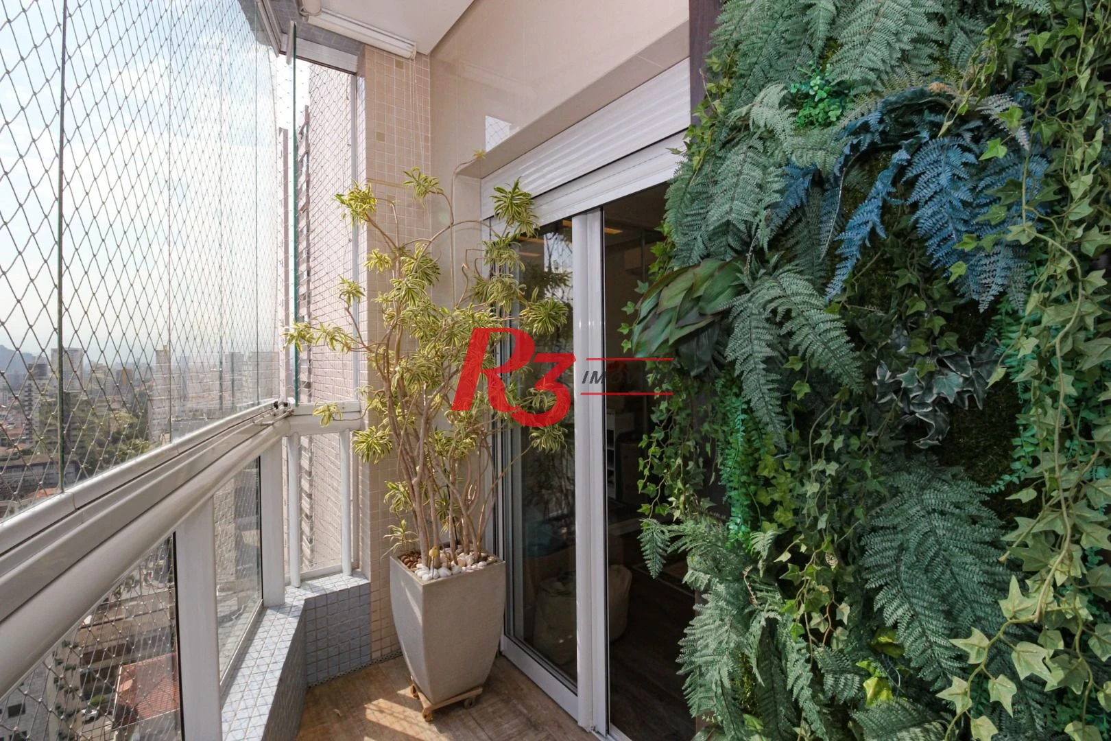 Apartamento com 3 dormitórios à venda, 131 m² por R$ 1.840.000,00 - Boqueirão - Santos/SP