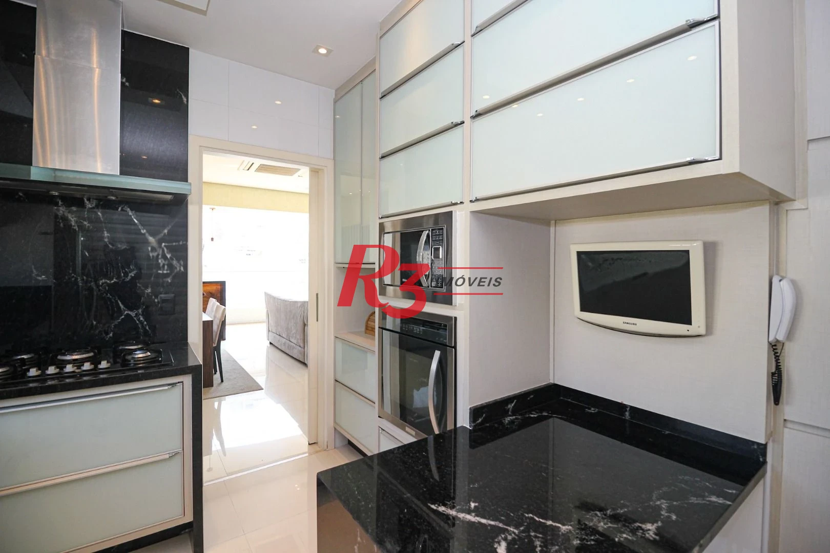 Apartamento com 3 dormitórios à venda, 131 m² por R$ 1.840.000,00 - Boqueirão - Santos/SP