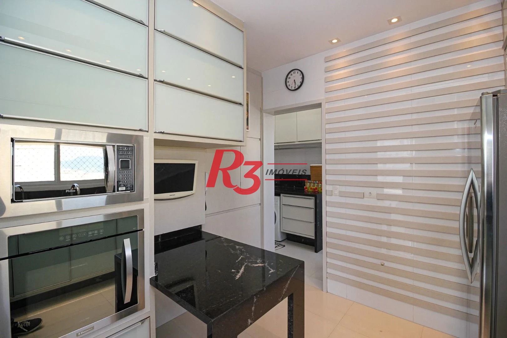 Apartamento com 3 dormitórios à venda, 131 m² por R$ 1.840.000,00 - Boqueirão - Santos/SP